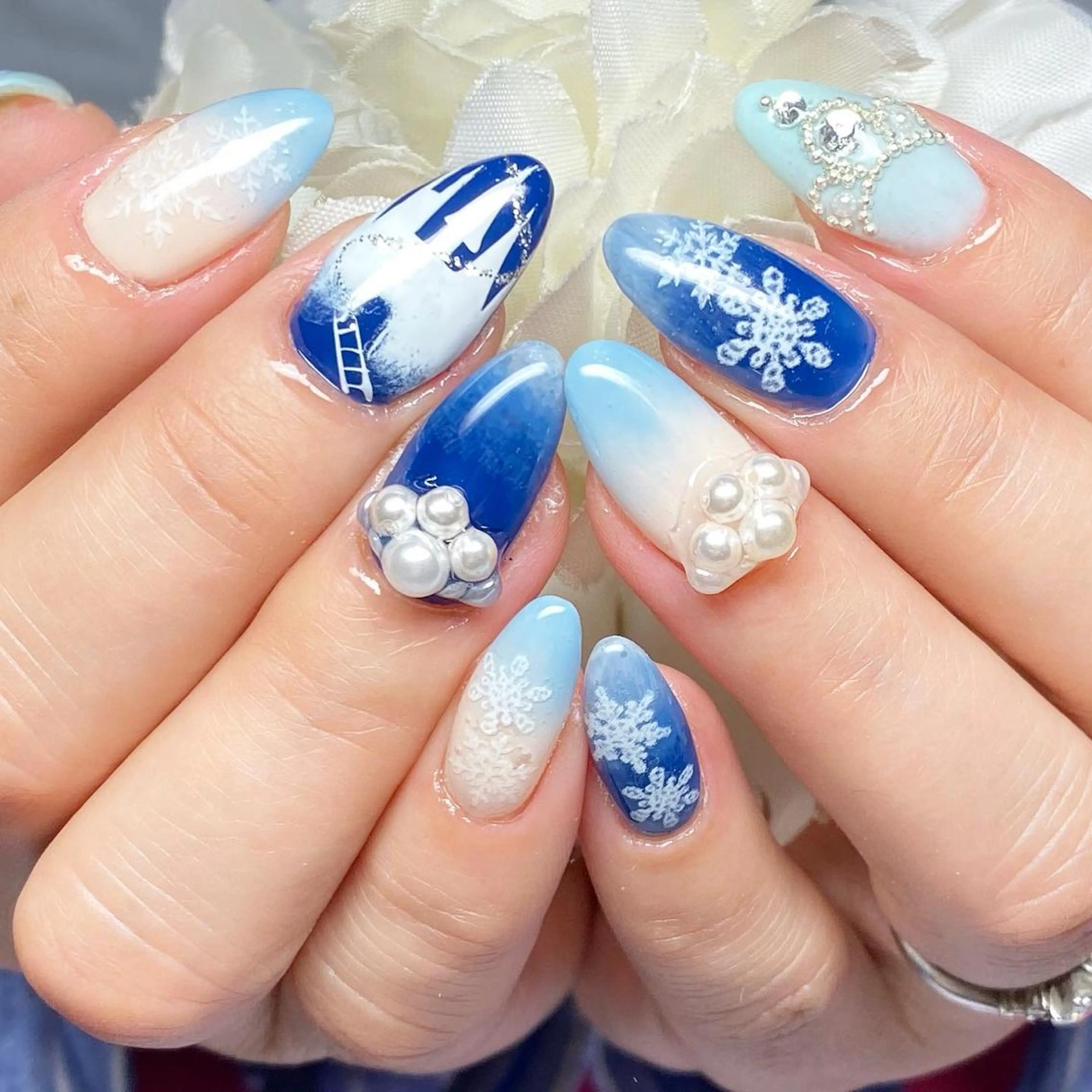 ネイル ハンドネイル Ｎail Ｓalon ertiのネイルデザイン