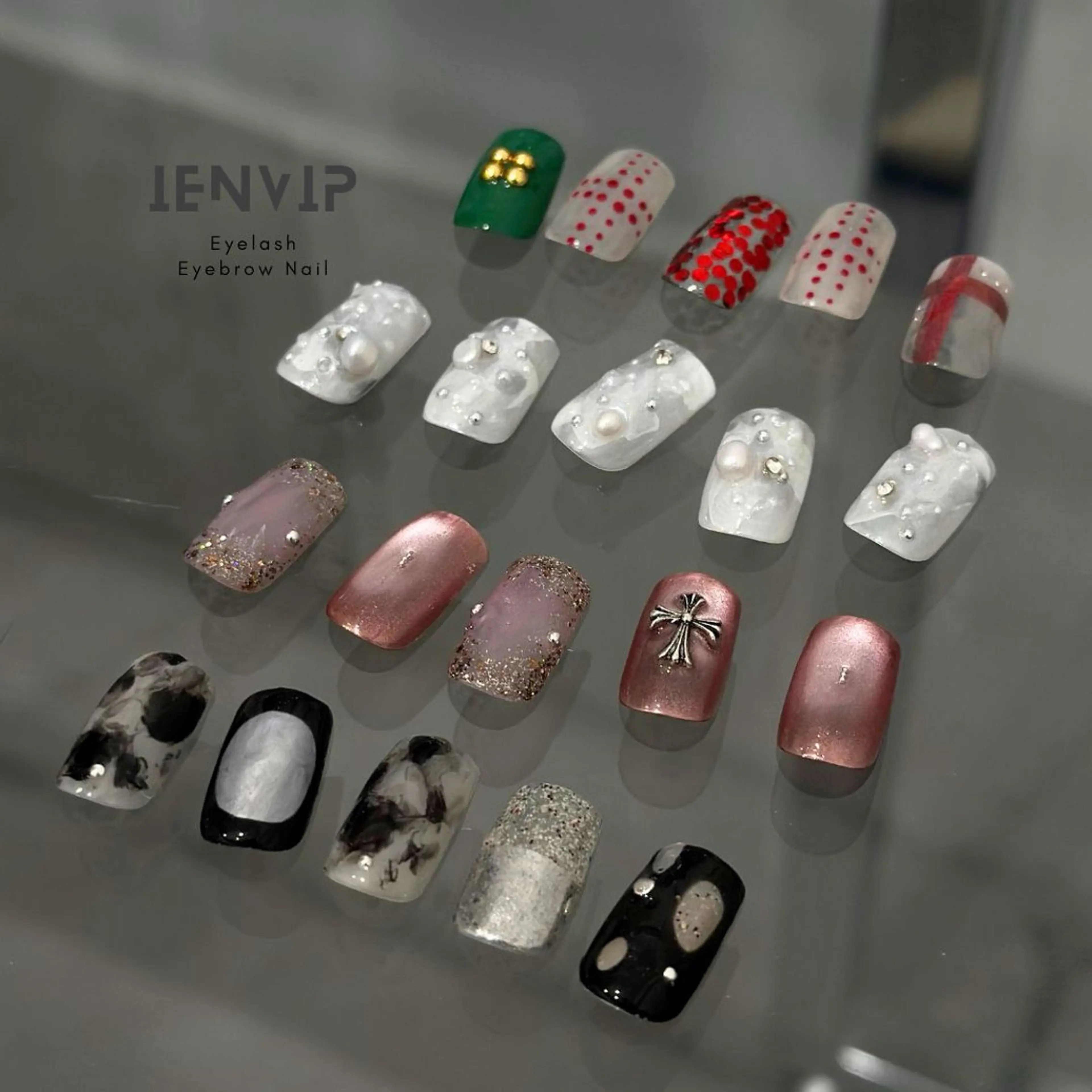 ネイル IEN VIP ma saki(マサキ)のネイルデザイン