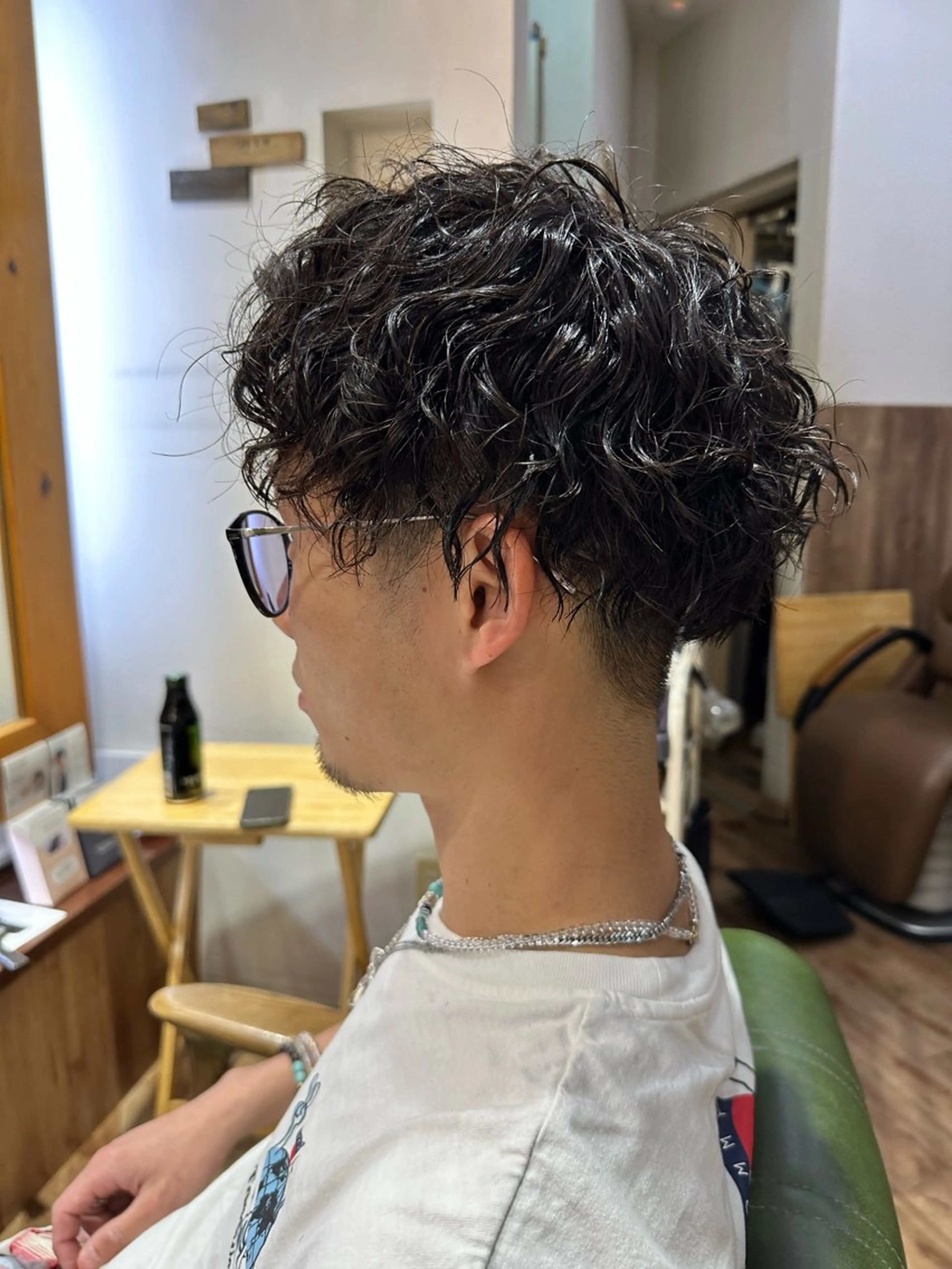 パーマ メンズ ボブ/インナーカラー ショート/佐野祥子のヘアスタイル