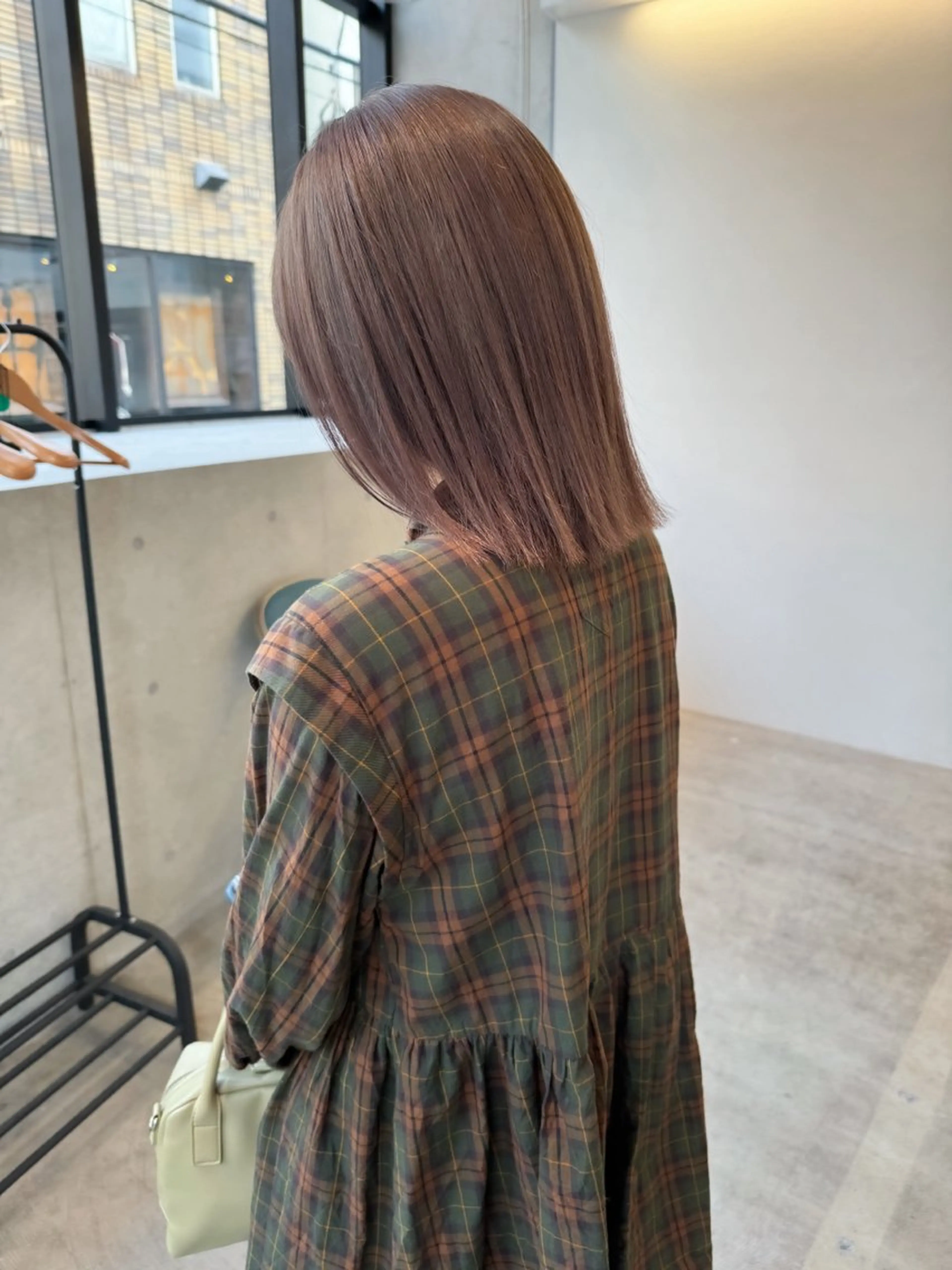 ショート カラー ヘアアレンジ ミニボブ/ブリーチ 🌈MISATOのヘアスタイル