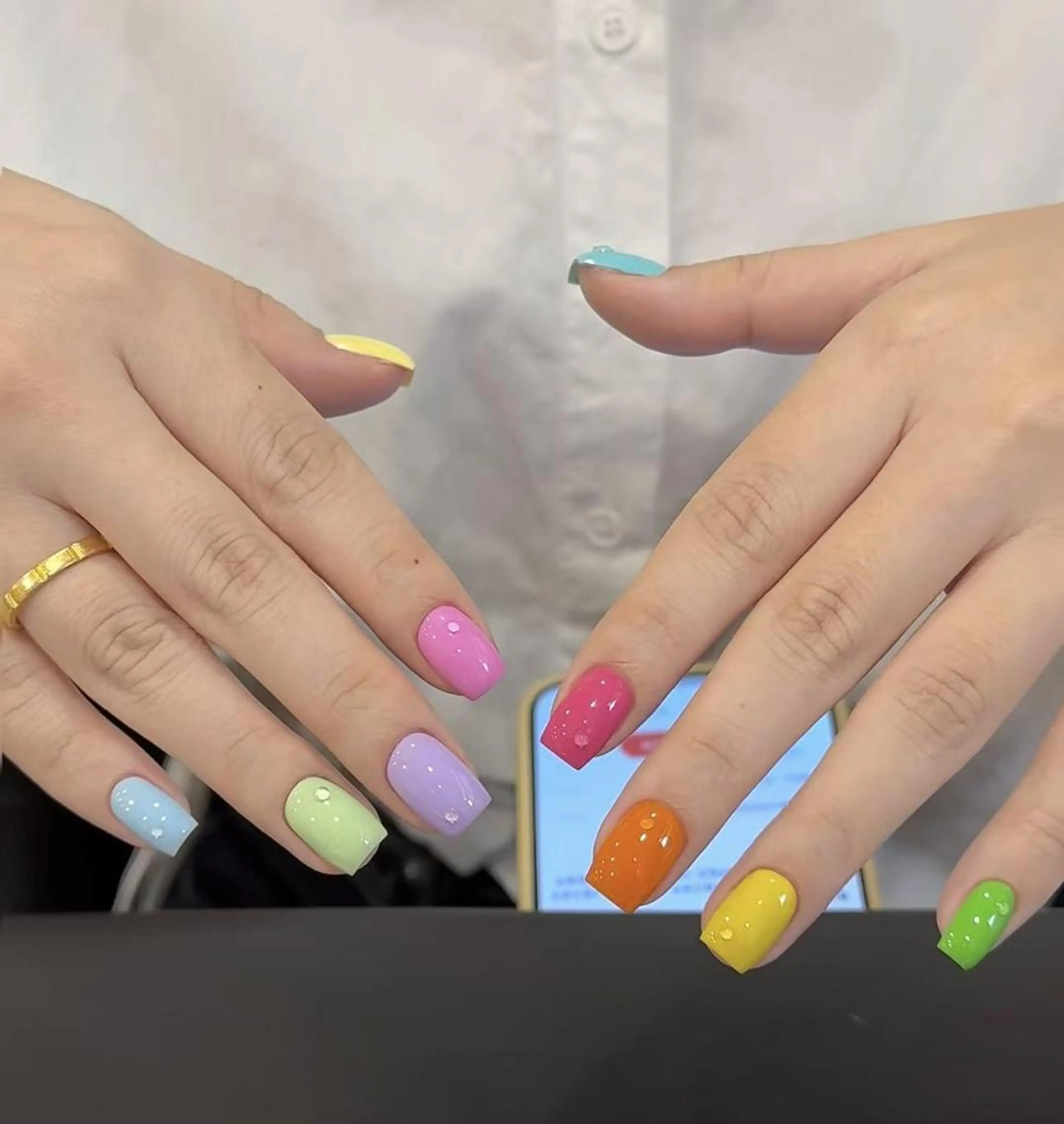 ネイル ワンカラーネイル ハンドネイル 金子 紗奈のネイルデザイン