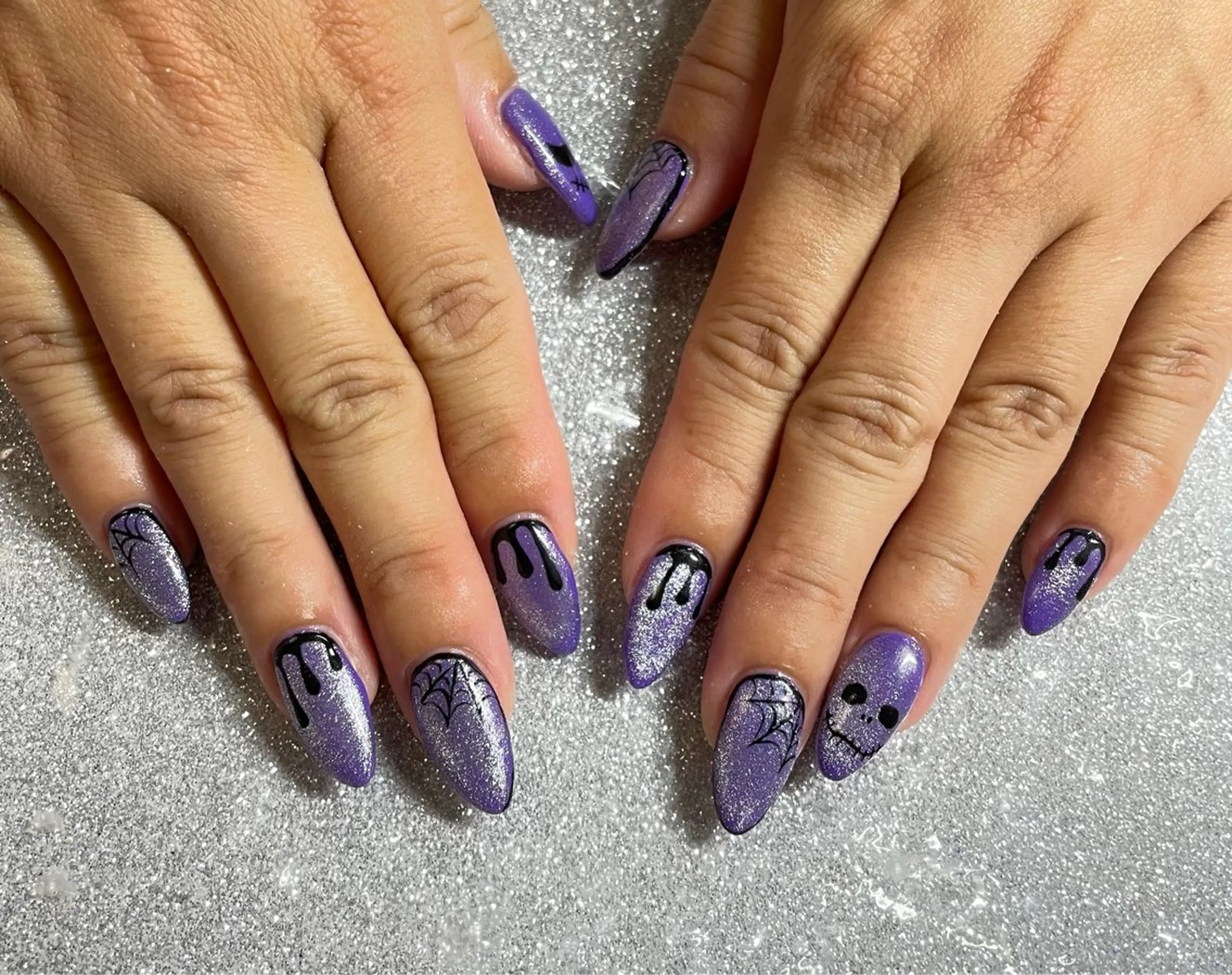 ネイル ハンドネイル VIERU 🌈🎀💖のネイルデザイン