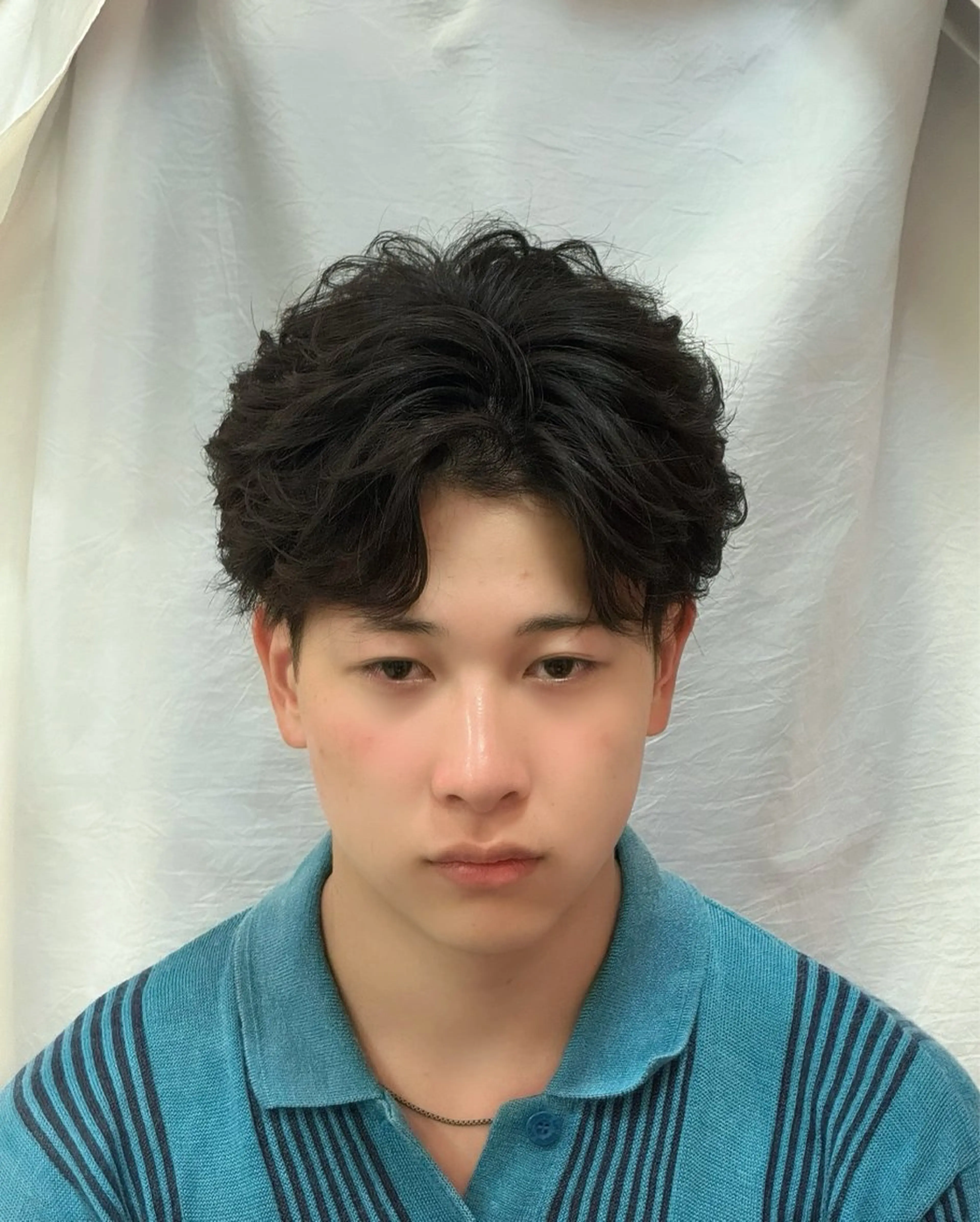 ショート パーマ メンズ フェザーパーマ メンズパーマ カルマ/毛流れ/ メンズヘア/荒井博之のヘアスタイル