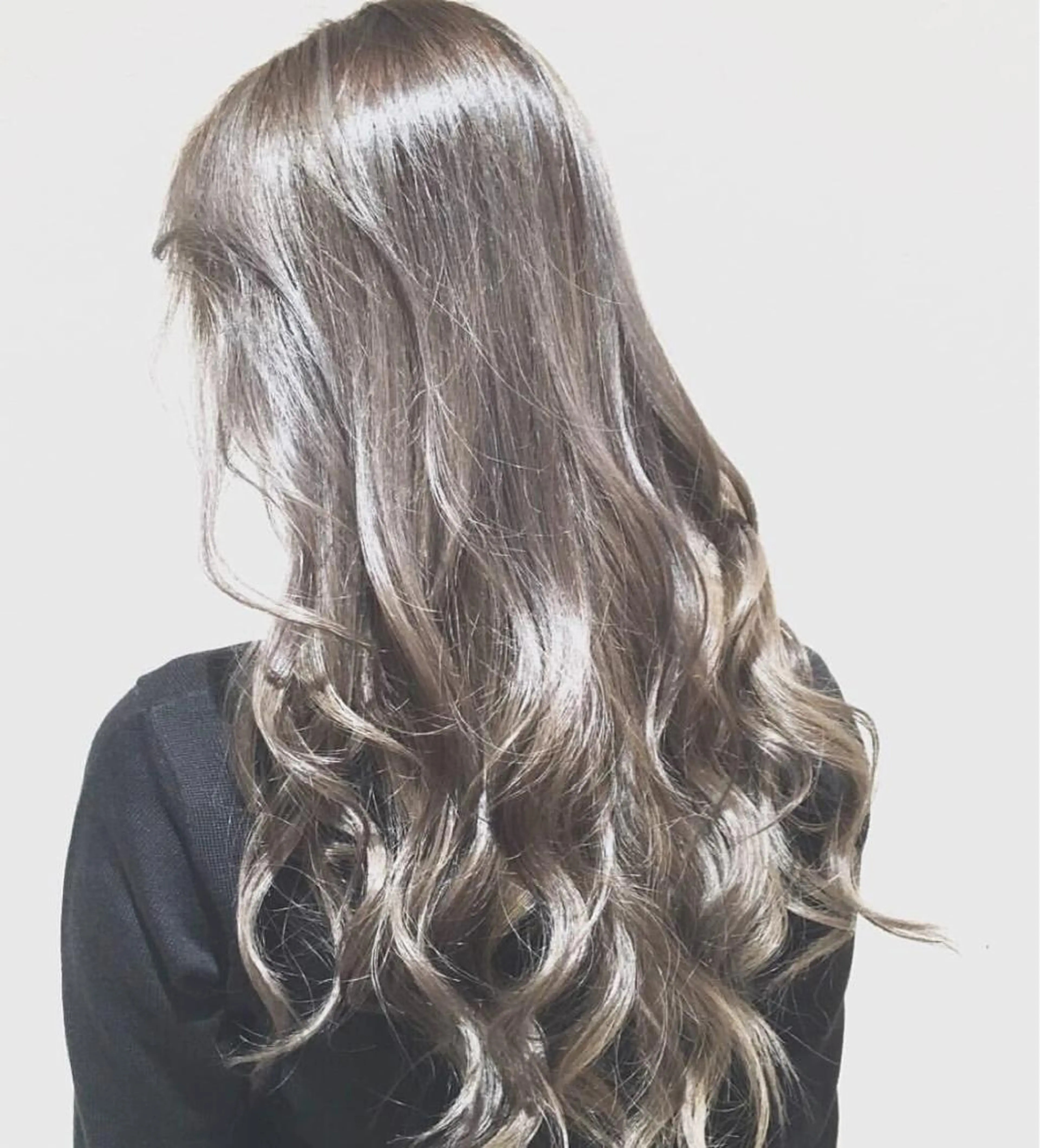 ミディアム セミロング ロング カラー ヘアアレンジ アッシュ ブリーチ 外国人風カラー RecheRche【池袋】所属・👑指名率No.1 👑坂口飛翔のヘアスタイル