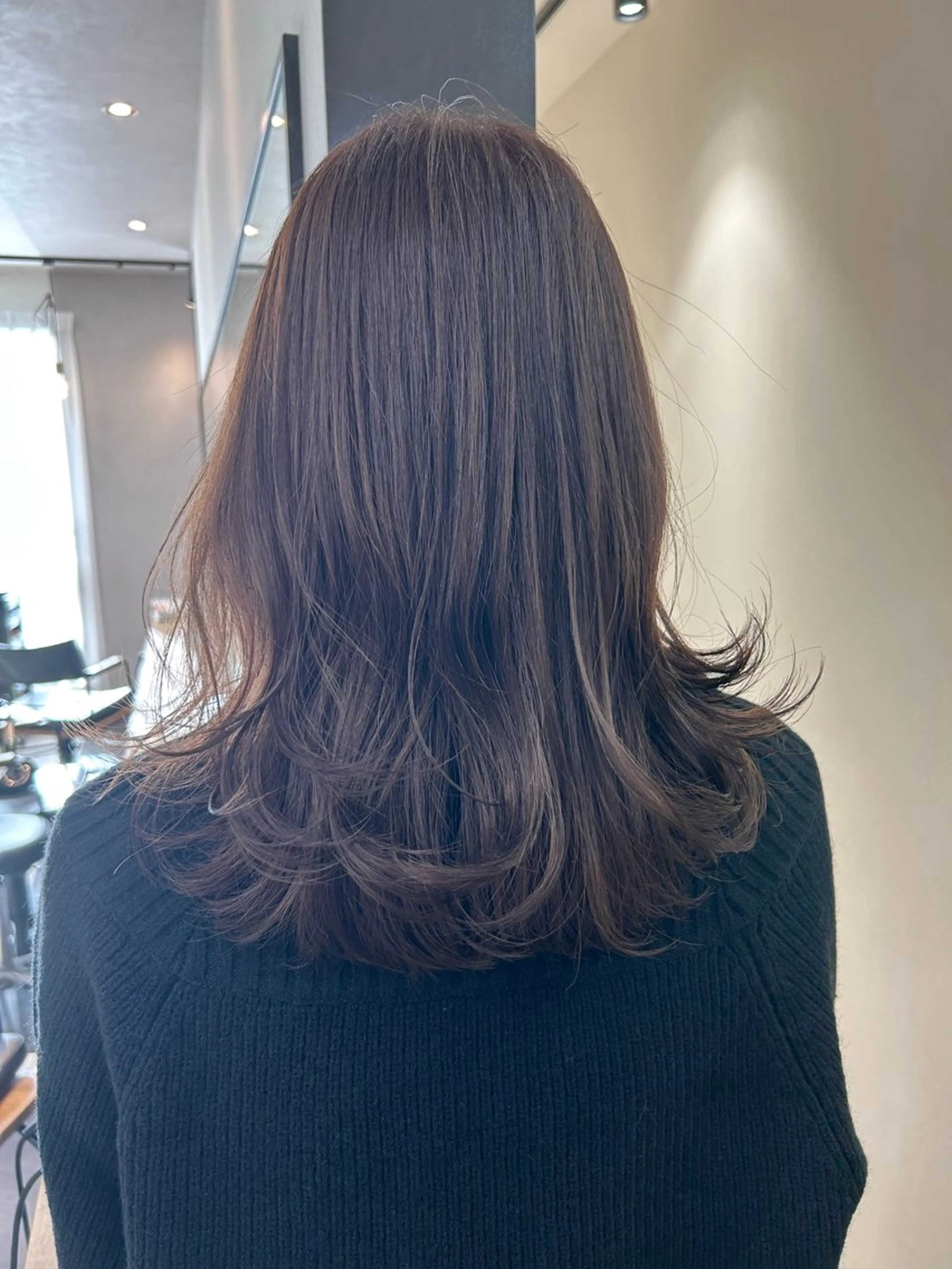 ロング カラー グレージュ ラベンダーカラー ラベンダーグレージュ ラベンダーグレー カット ヘアカラー トリートメント hub hair レイヤー/透明感のヘアスタイル