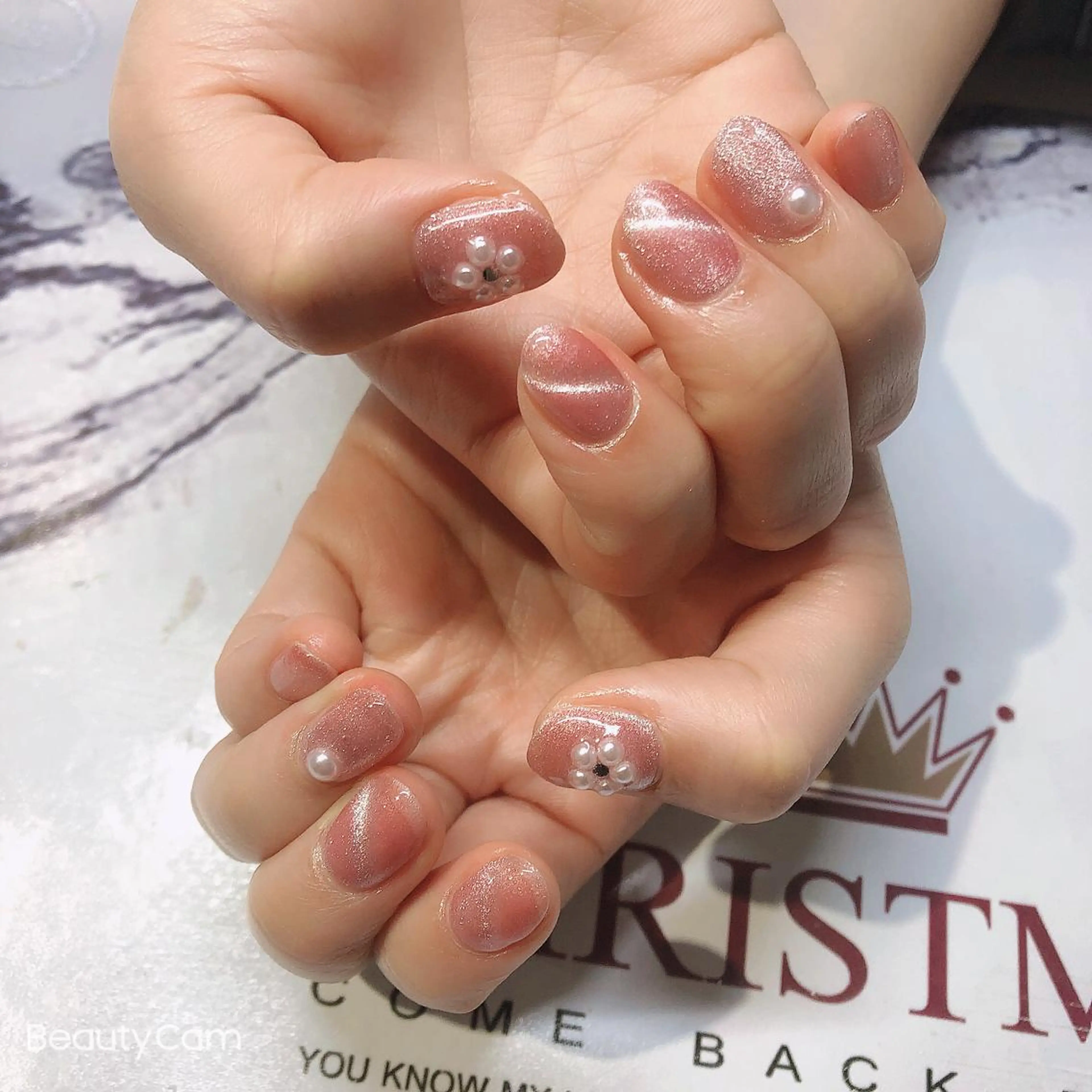 ネイル ハンドネイル Guarendo錦糸町店所属・ガレンドウ 白澤 愛子のネイルデザイン