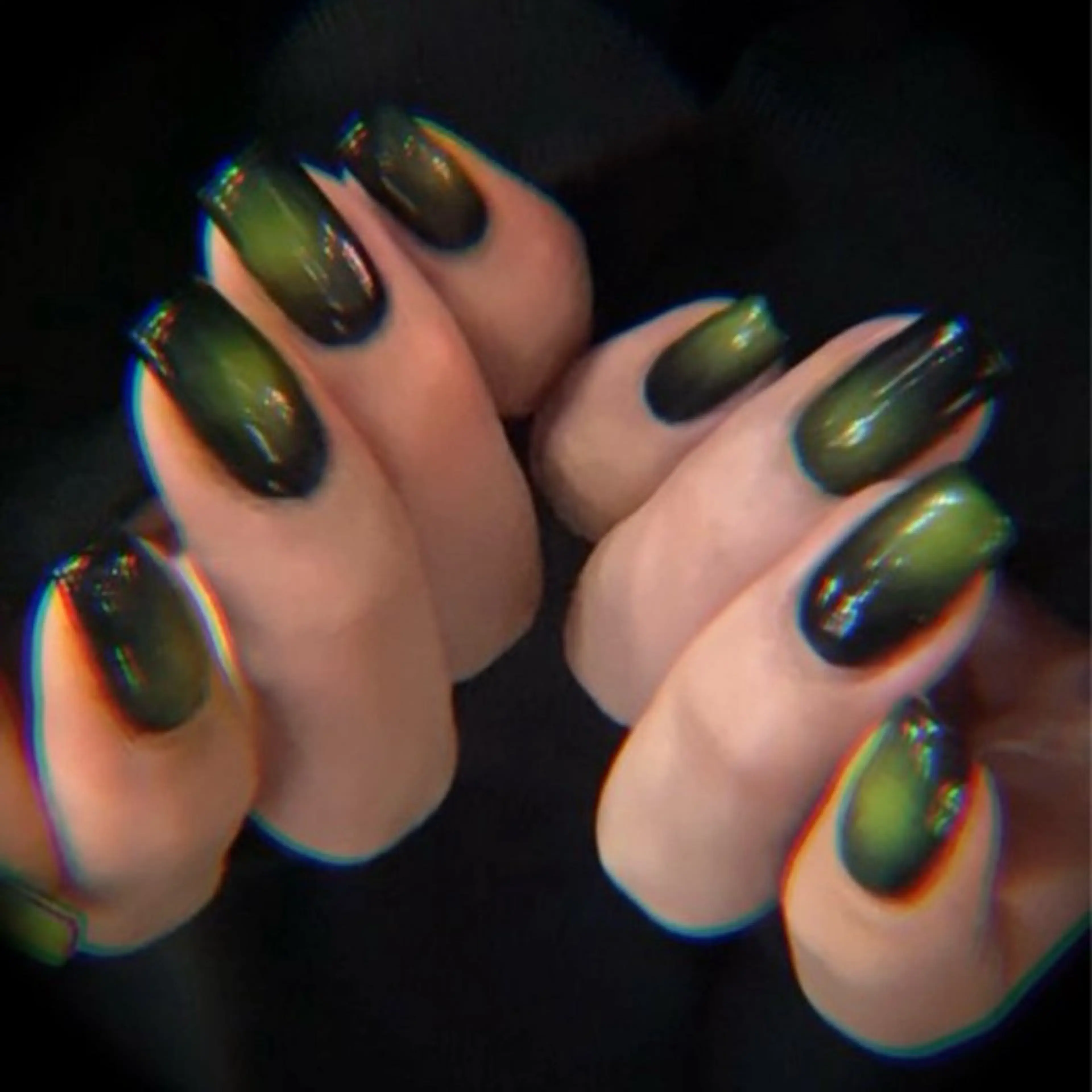 ネイル ハンドネイル ハンドケア カンナ【Y2Kネイル /コーンロウ】のネイルデザイン