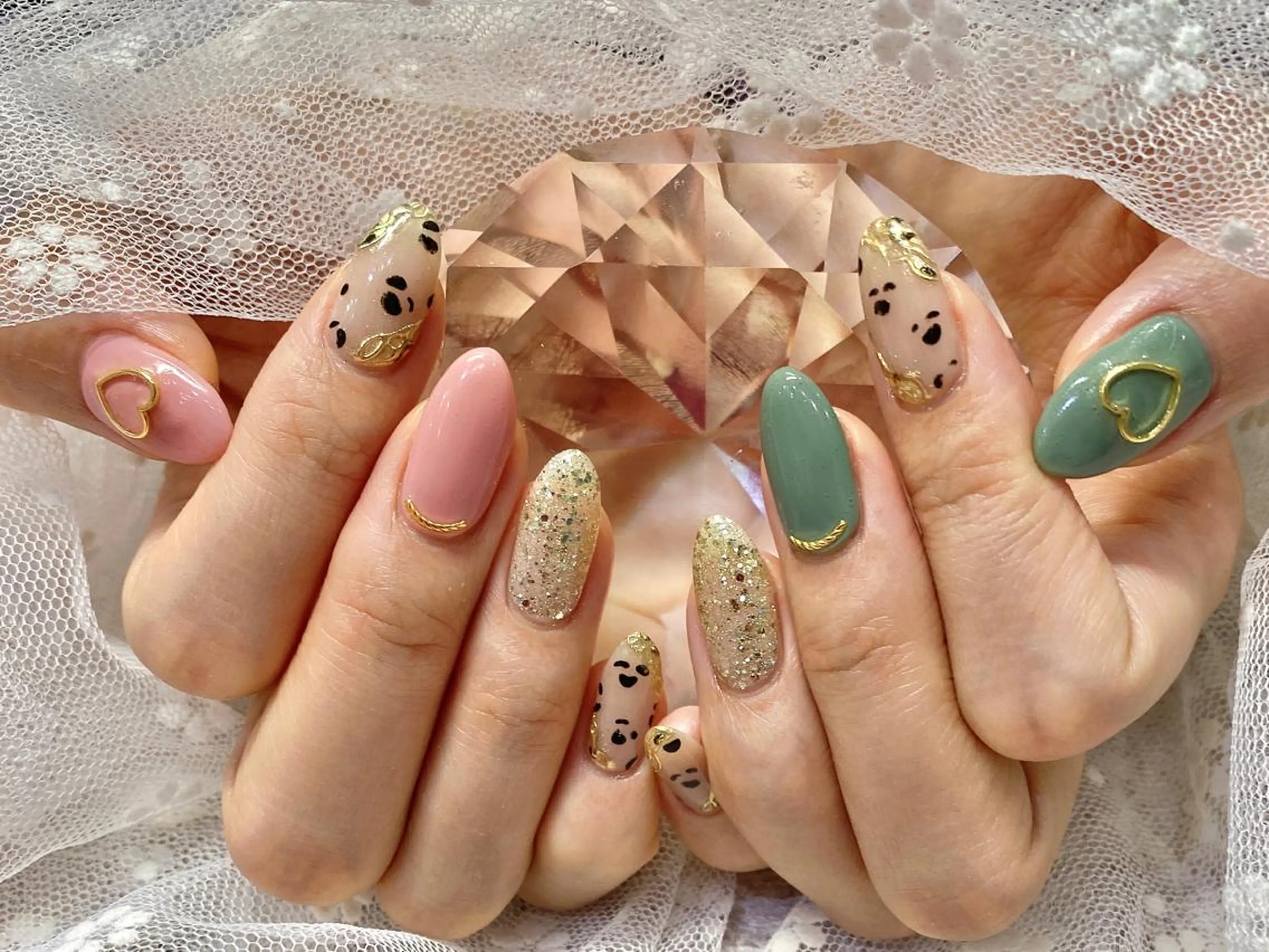 ネイル ラッキースター 大人気店のネイルデザイン