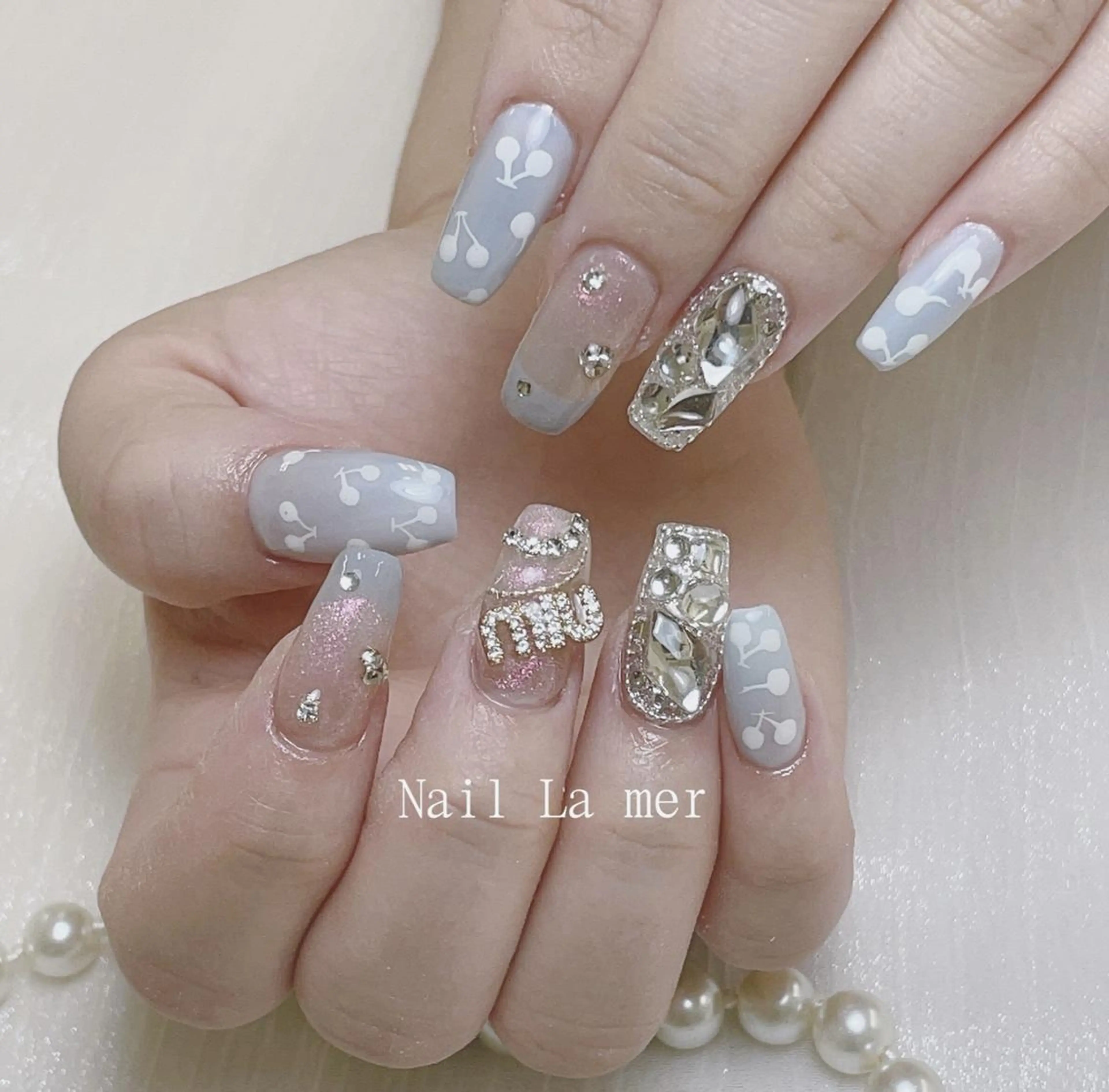 ネイル ✨荒木 🌙のネイルデザイン