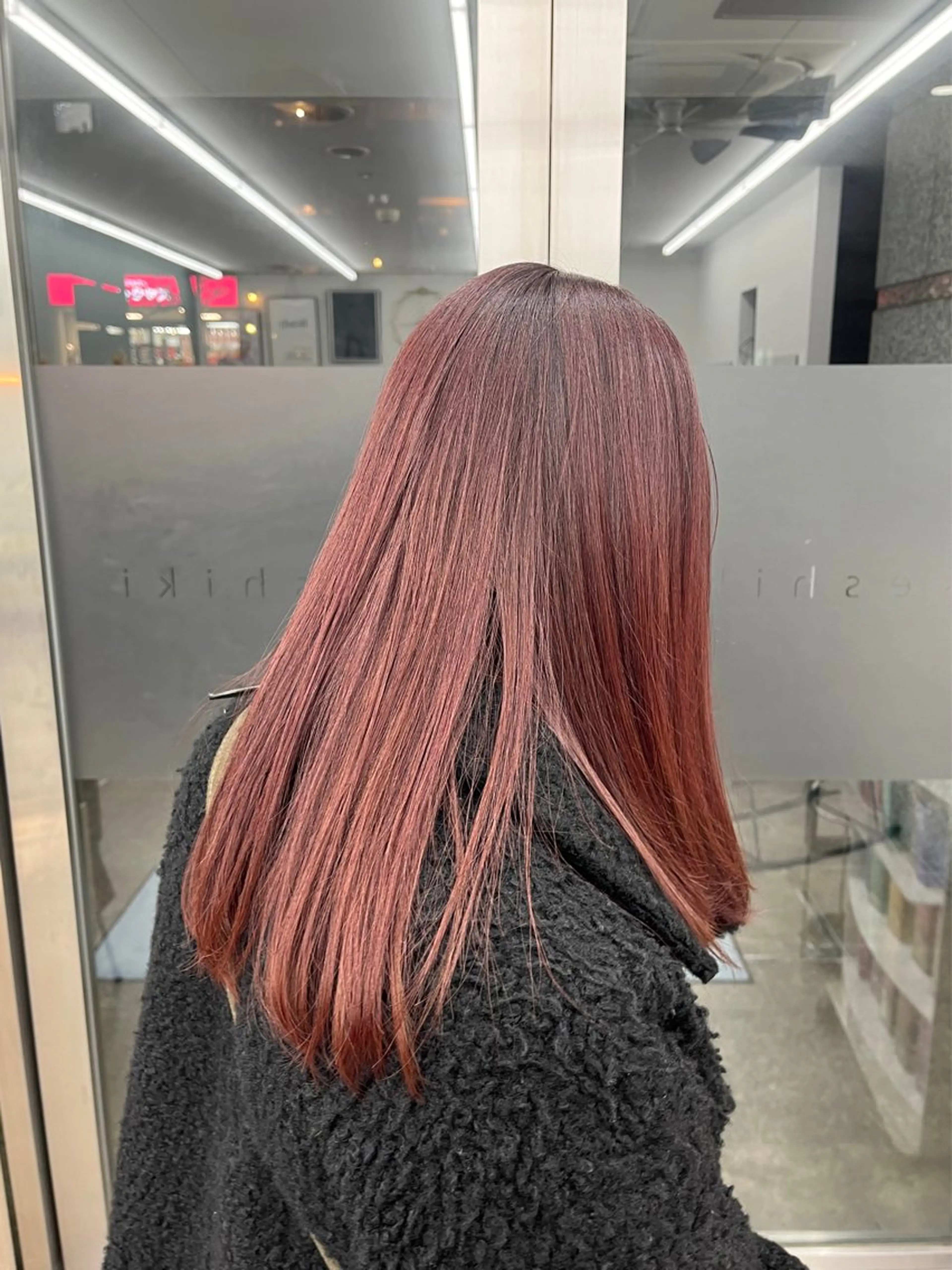 ミディアム カラー レッドカラー ヘアカラー 暖色カラー/レイヤー ☻ miyuuのヘアスタイル