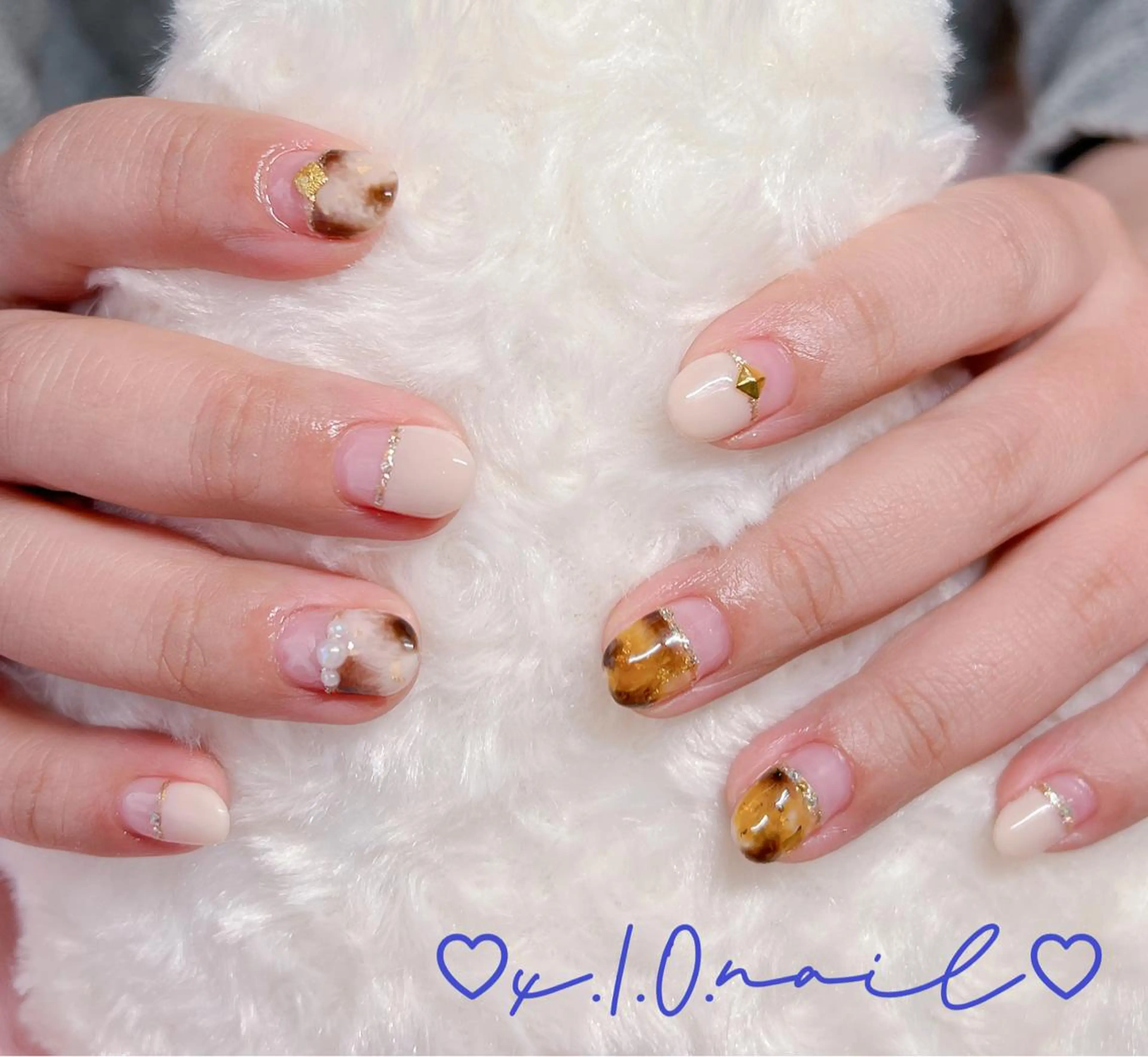 ネイル アニマル柄 アートネイル ニュアンスネイル ネイルチップ ハンドネイル x.1.0.nail ♡Cのネイルデザイン