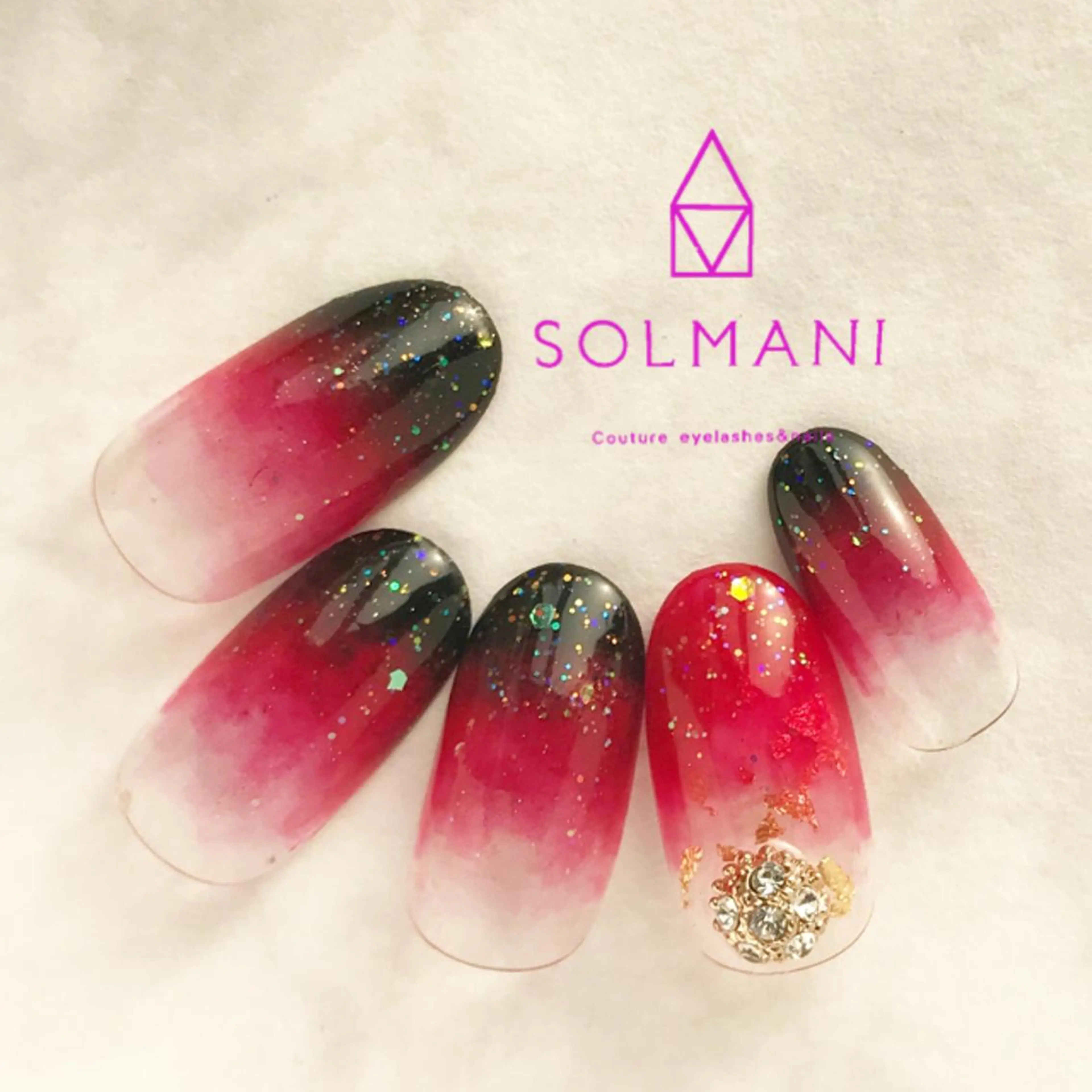 ネイル 成人式 長さ出し SOLMANI 予約担当のネイルデザイン