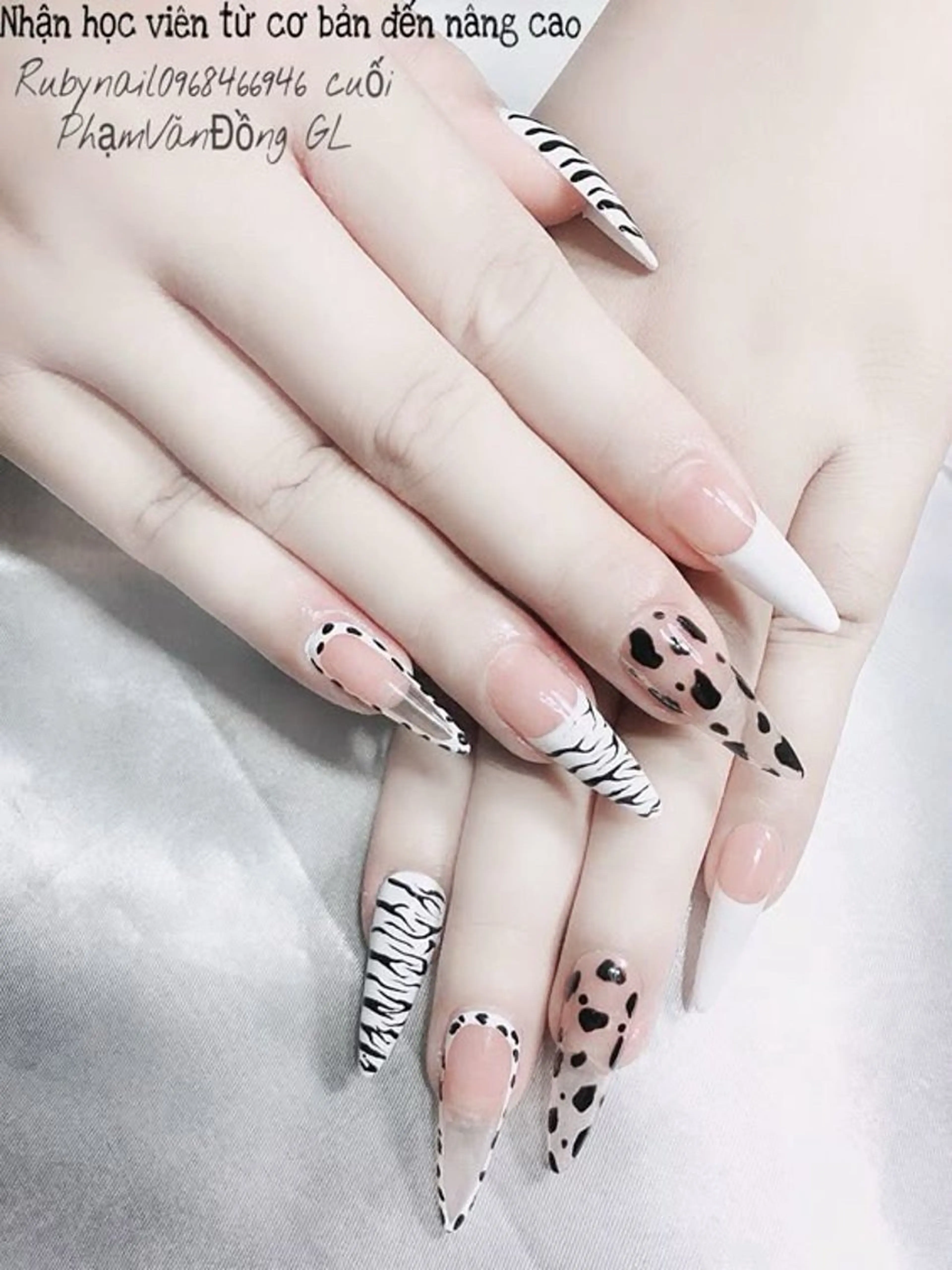 ネイル Queen Nail 柏店　クイーンネイルのネイルデザイン