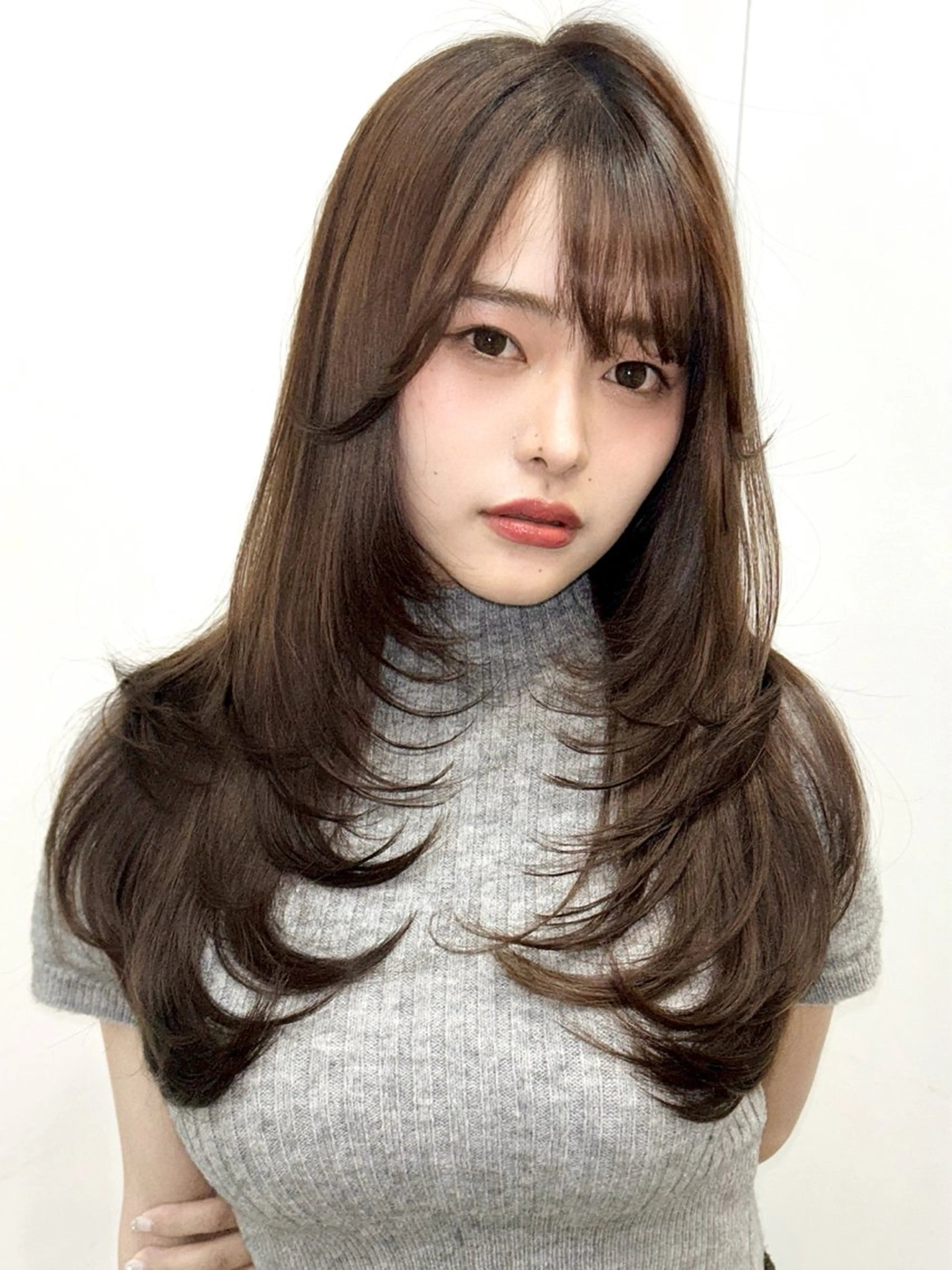 ロング シールエクステ ボブ エクステ 顔周りカット 髪質改善 カット ヘアカラー トリートメント ヘアサロンelyts 表参道店のヘアスタイル