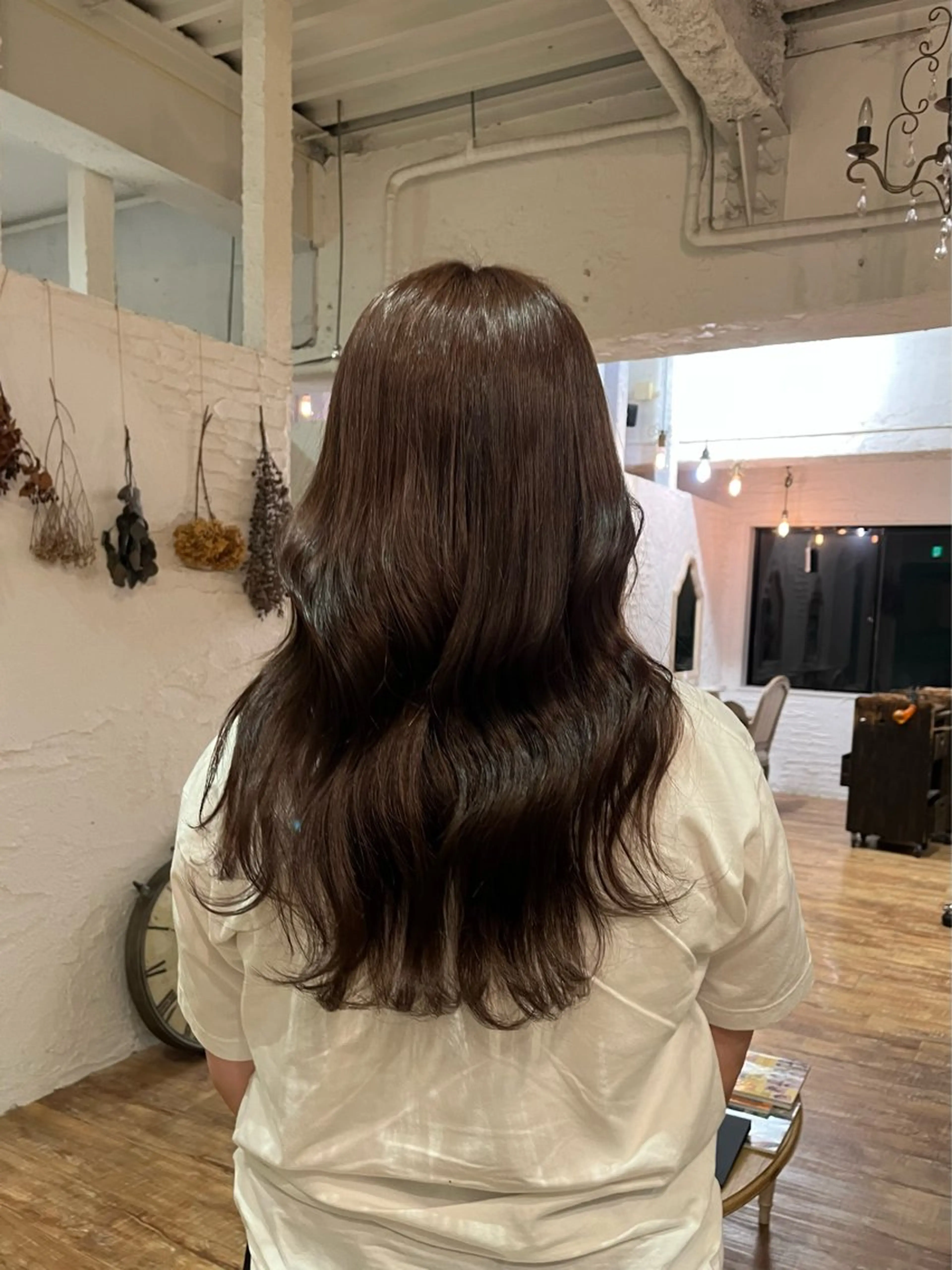 カラー ブラウンカラー 石澤 萌茄のヘアスタイル