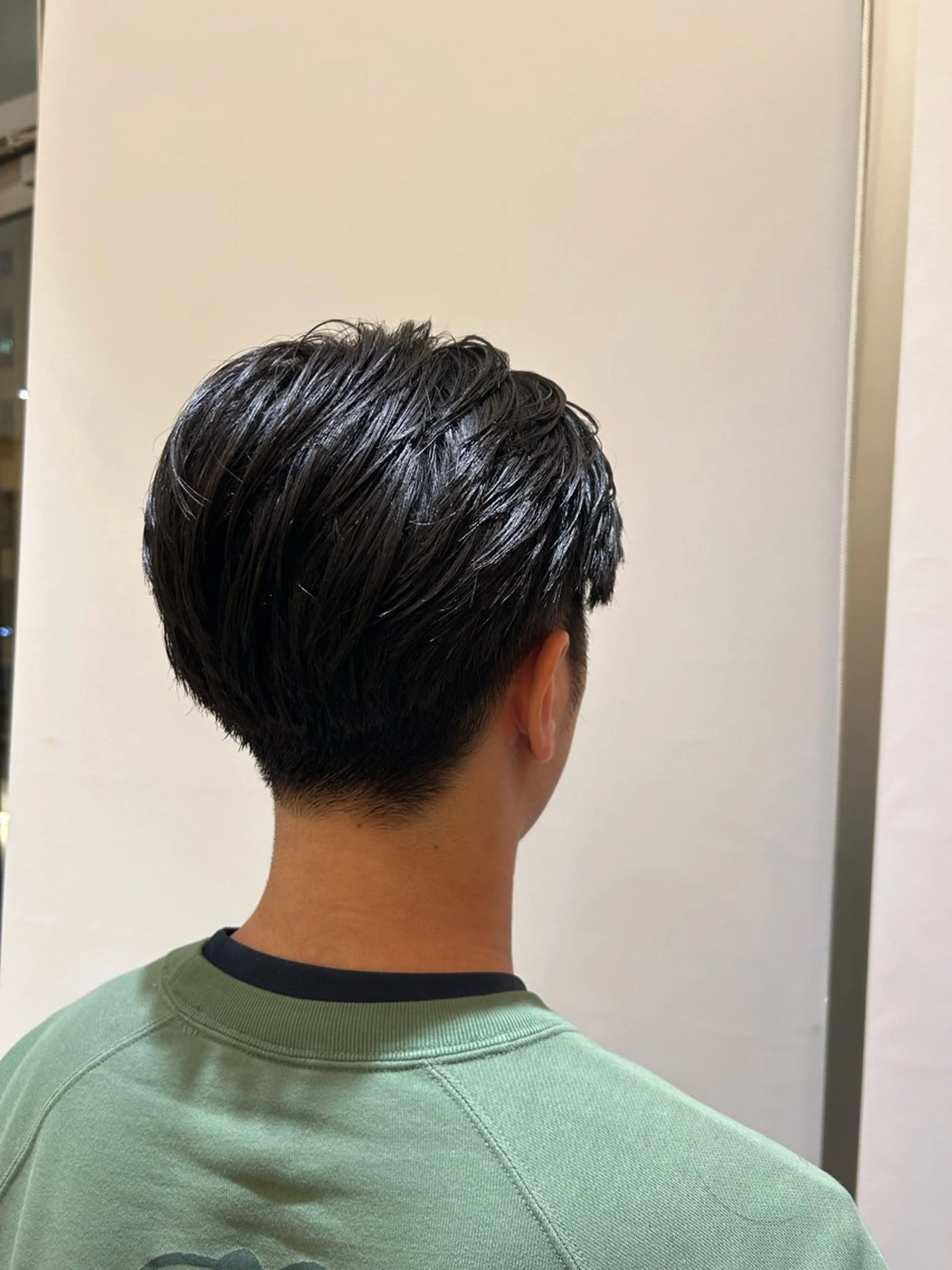 メンズ UNIXマークイズみなとみらい所属・上杉 茉広のヘアスタイル