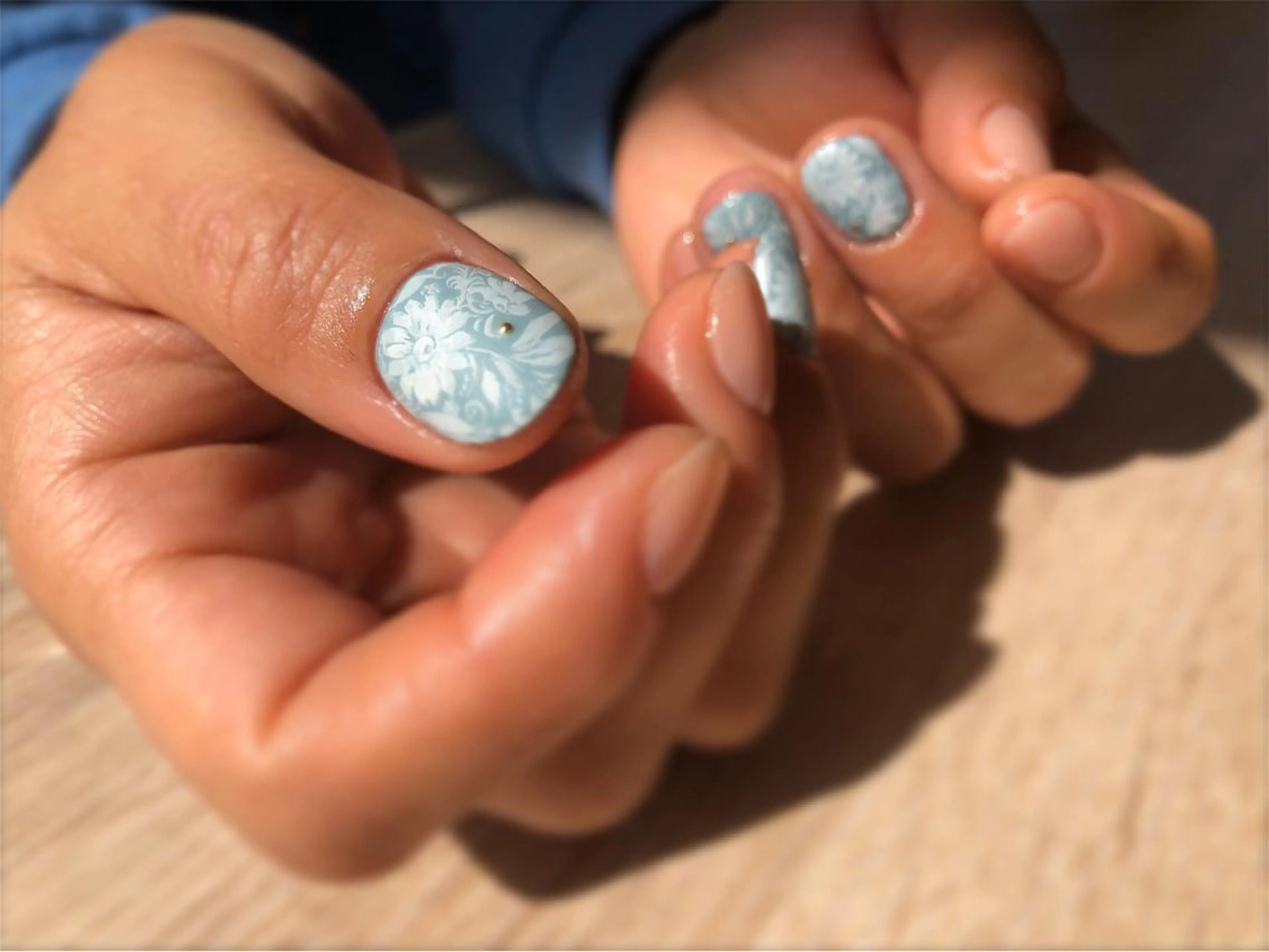 ネイル private salon TOMOMINAILs所属・TOMOMI NAILsのネイルデザイン