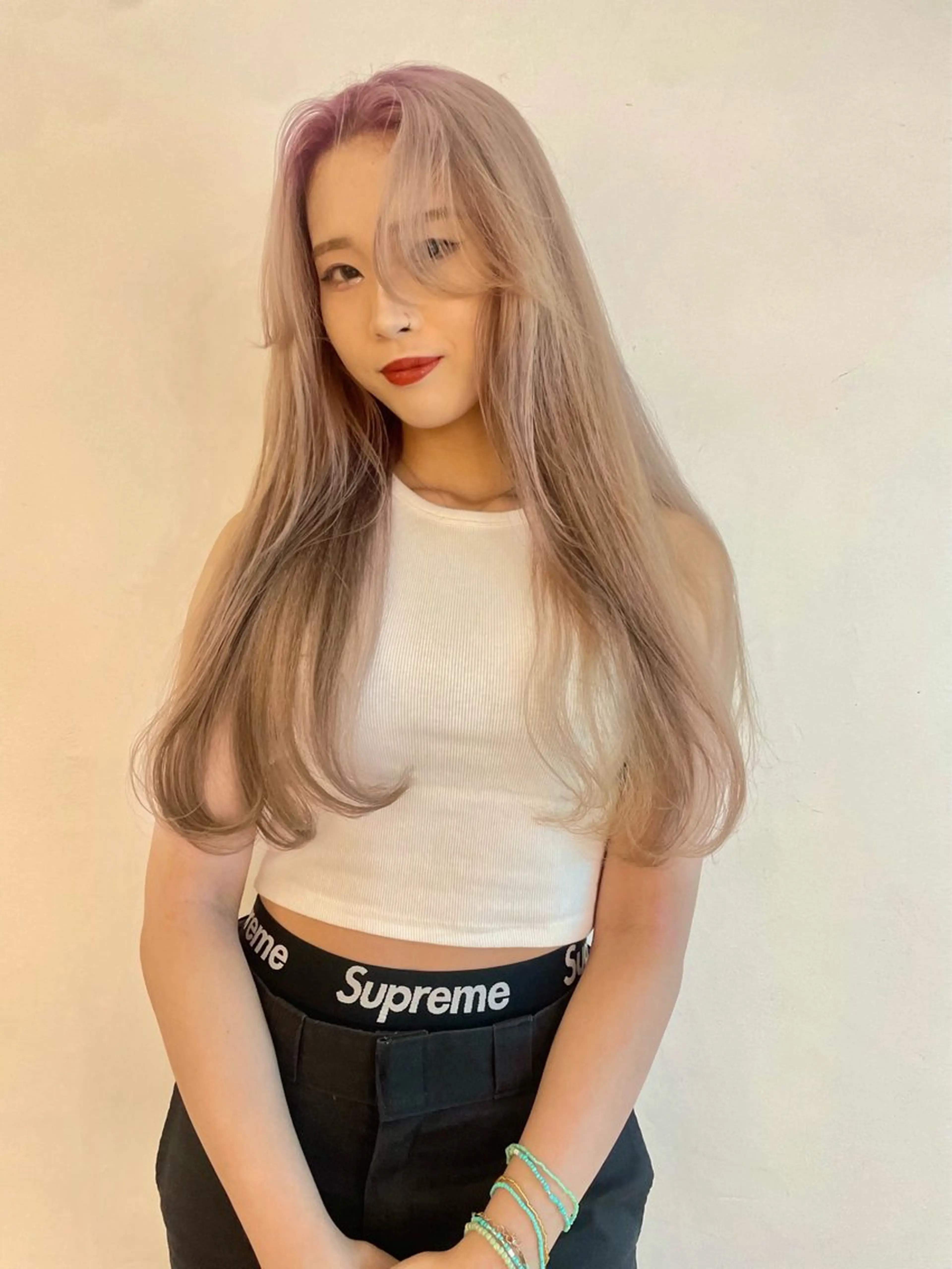 カラー ヘアカラー 🎀ボブ＋ハイトーン シュカ👶🏻のヘアスタイル