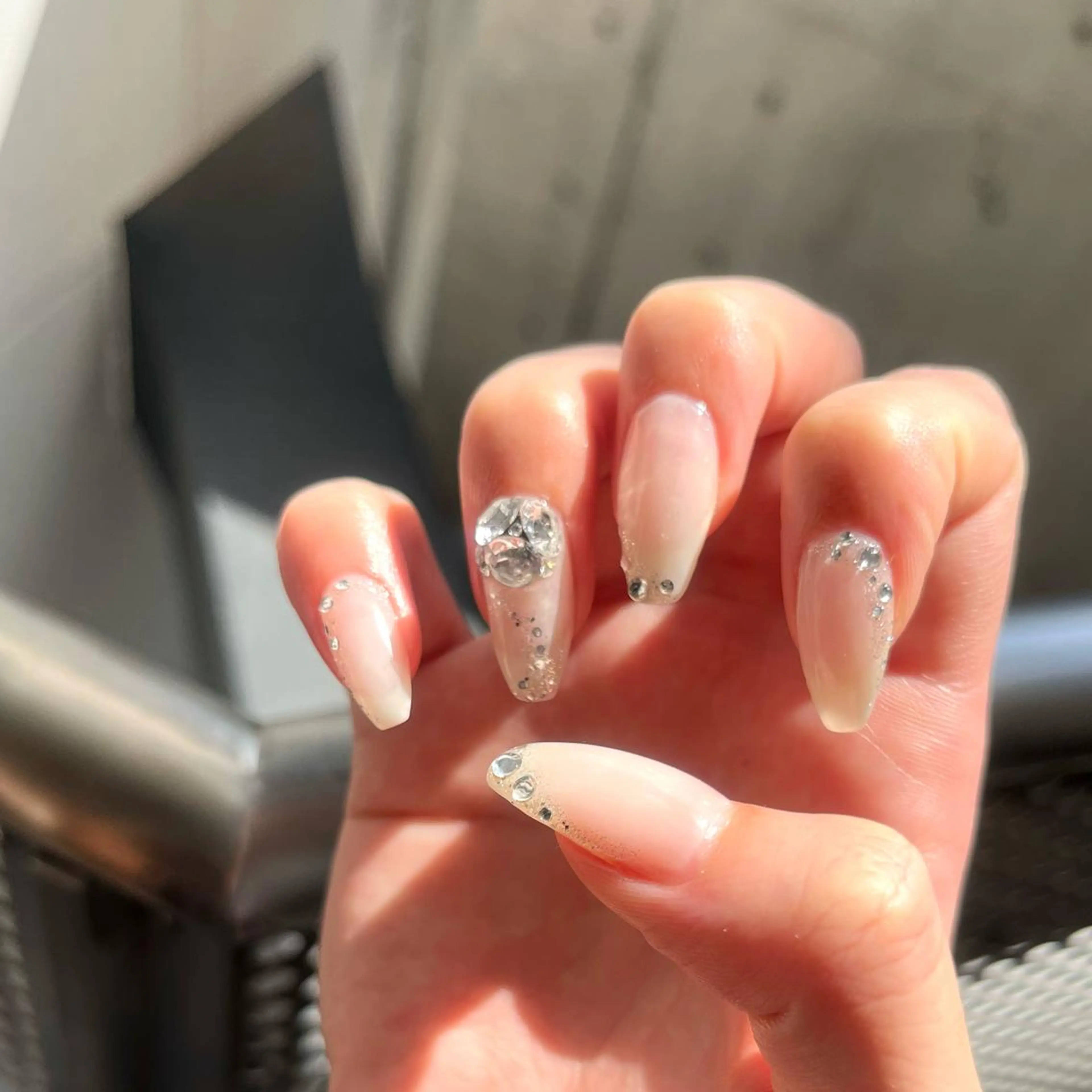 ネイル フットネイル フレンチネイル ジェルネイル ガラスフレンチ 氷ネイル・うるうるネイル le'a moe KONAMIのネイルデザイン