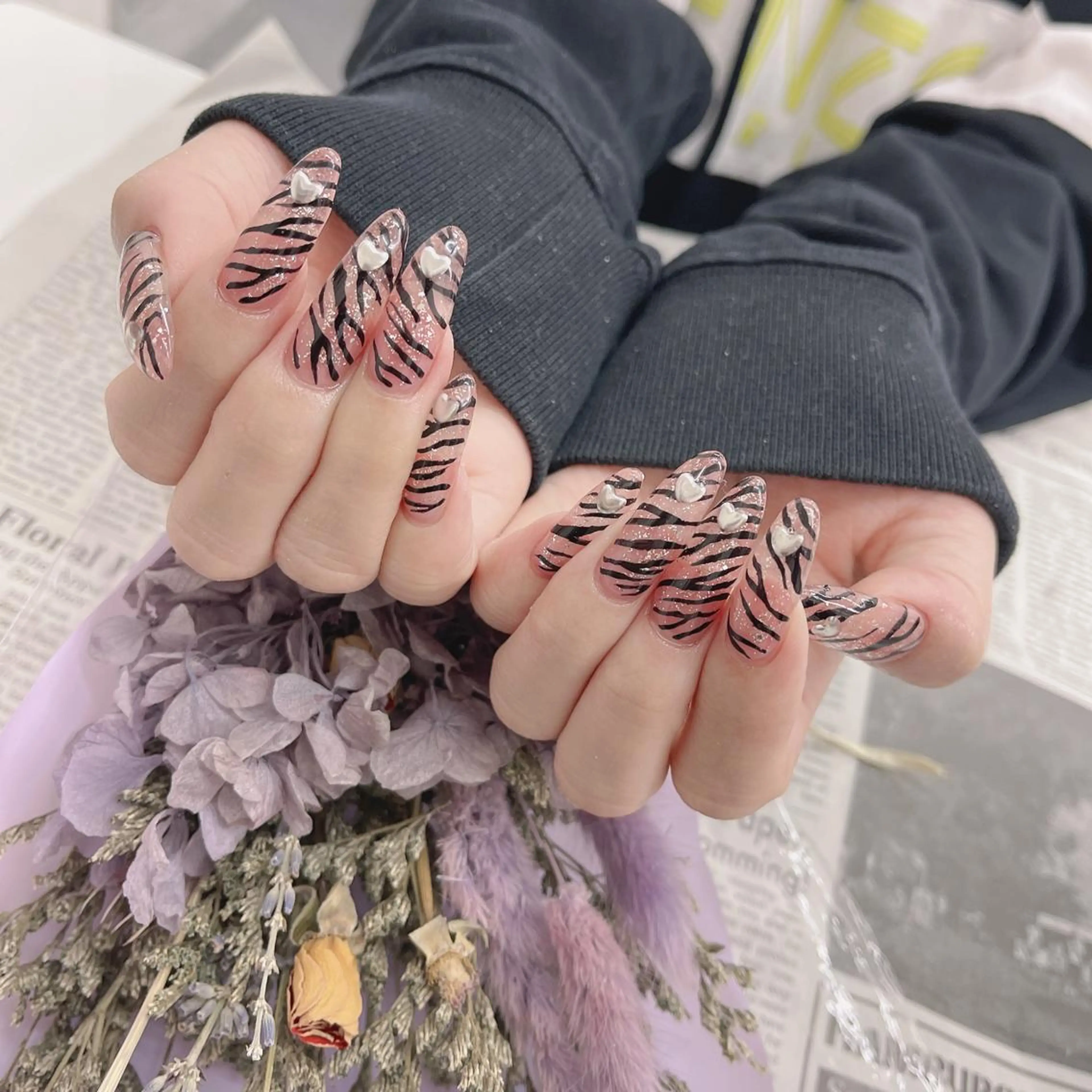ネイル 🦋ネイルサロン ブラン🌈ゆりのネイルデザイン