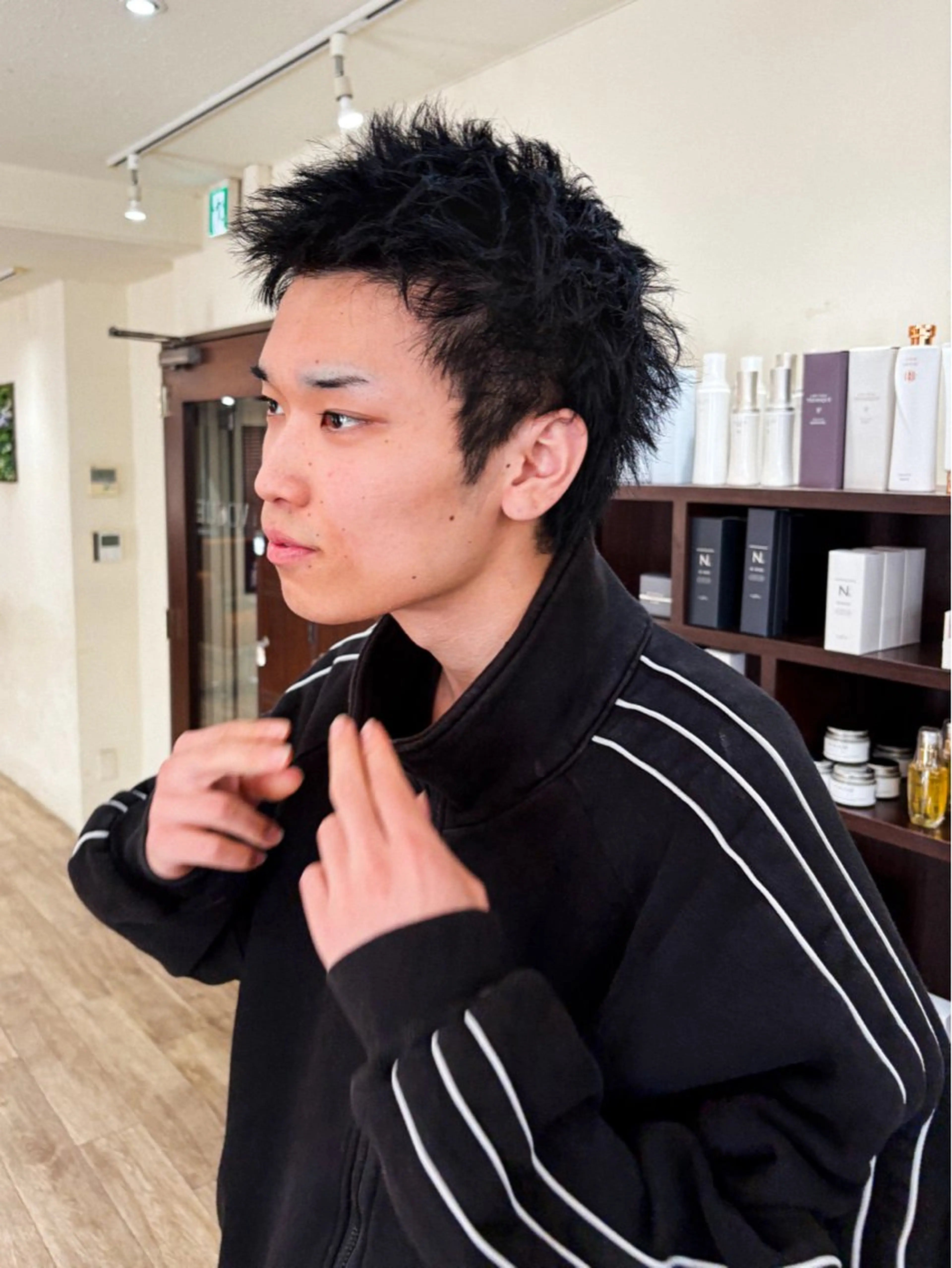 ショート カラー Miyamoto Yasuchikaのヘアスタイル