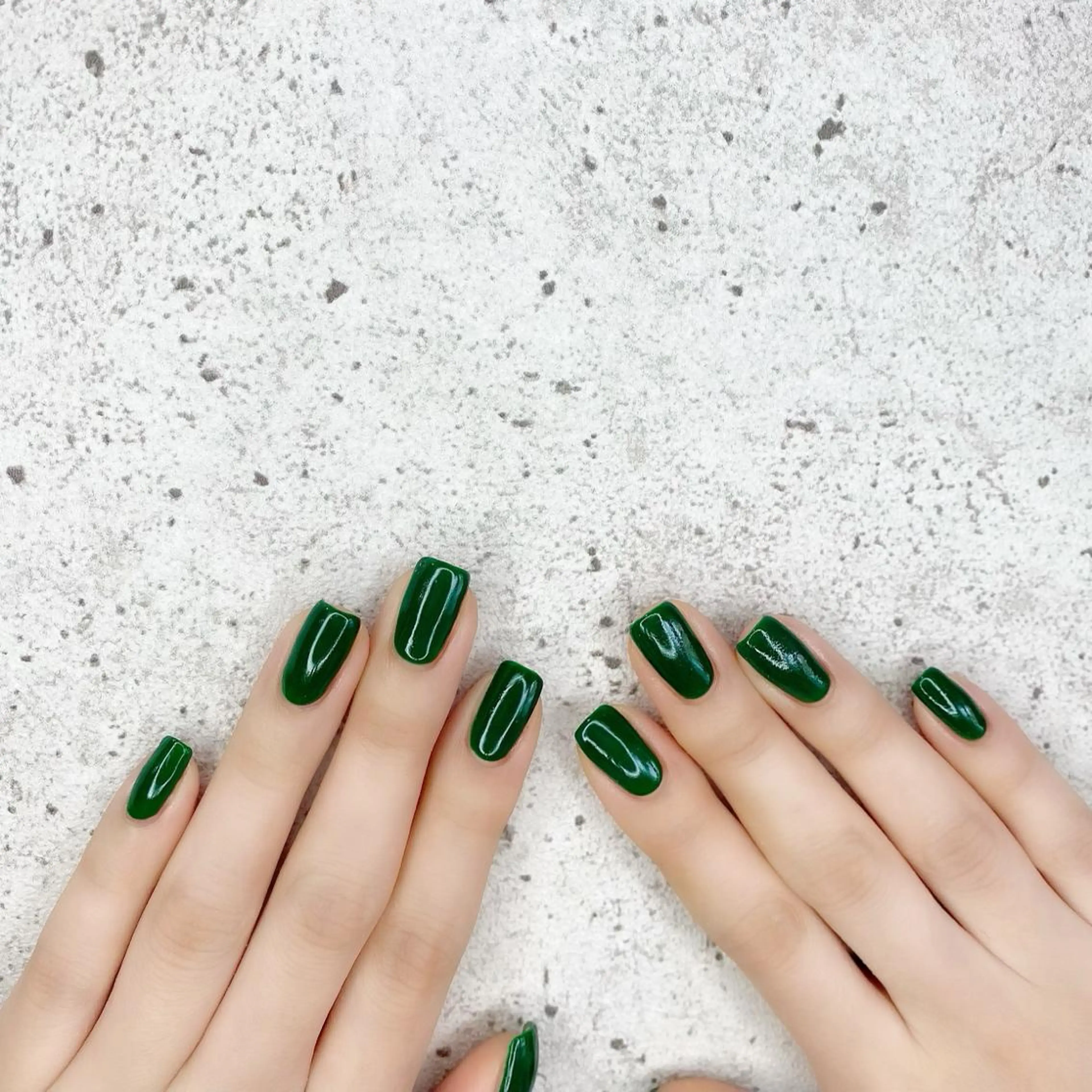 セミロング カラー パーマ ヘアアレンジ メンズ キッズ ネイル マツエク・マツパ アイブロウ 眉カラー グリーン ロングネイル ワンカラーネイル スクエアネイル Salon Ｋのネイルデザイン