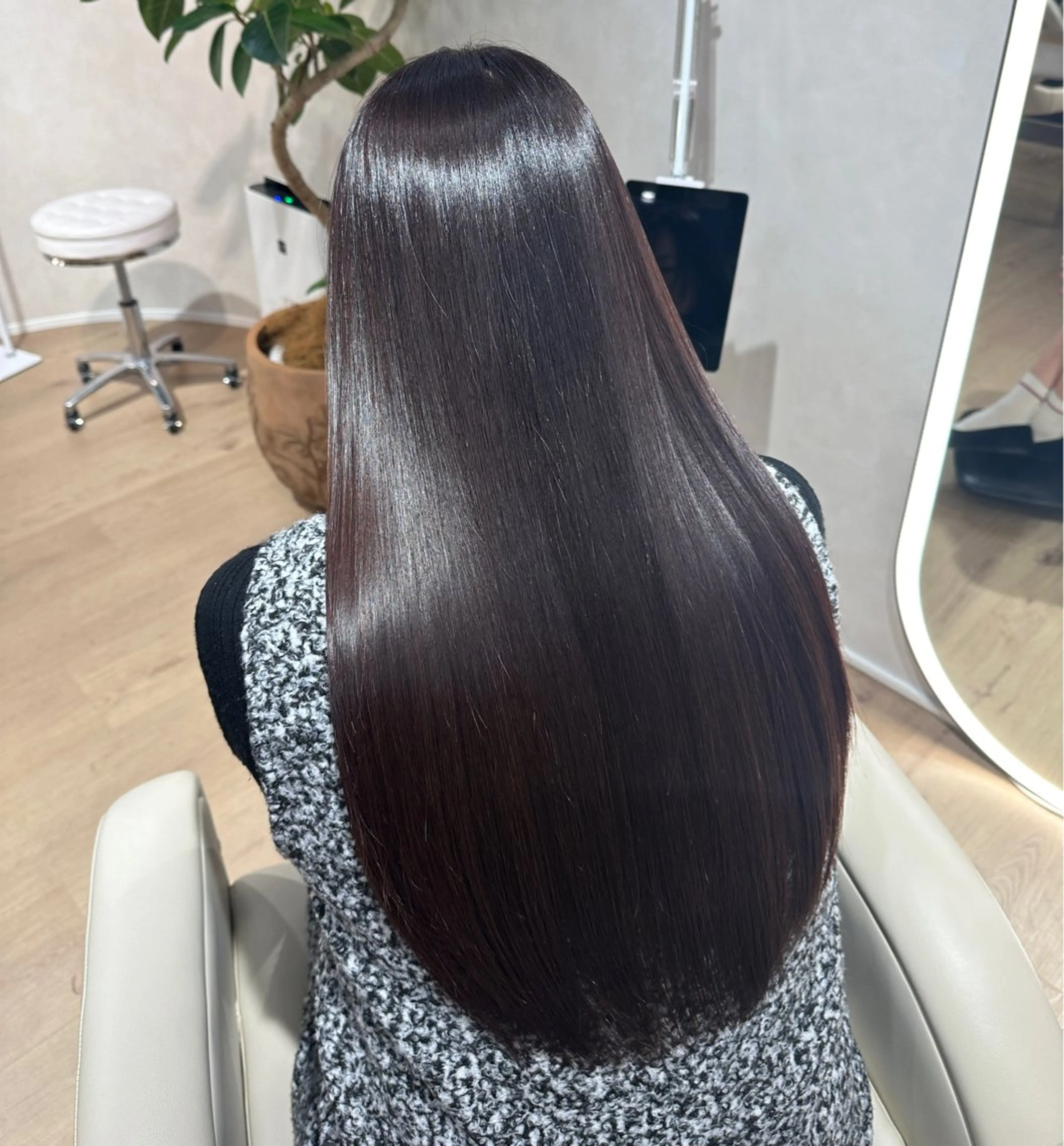 ロング カラー パーマ 髪質改善 トリートメント ストレートパーマ unopulir Veil所属・大西 愛梨のヘアスタイル