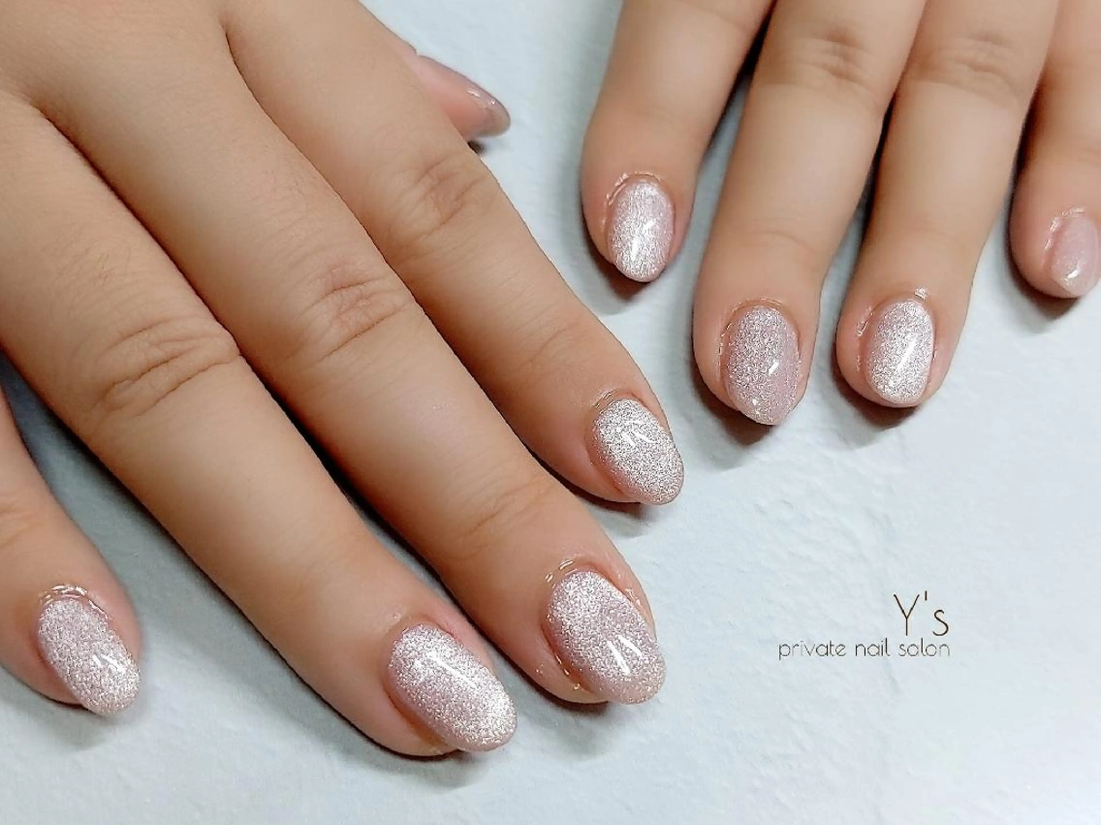 ネイル ハンドネイル YUMI NAGAI  のネイルデザイン