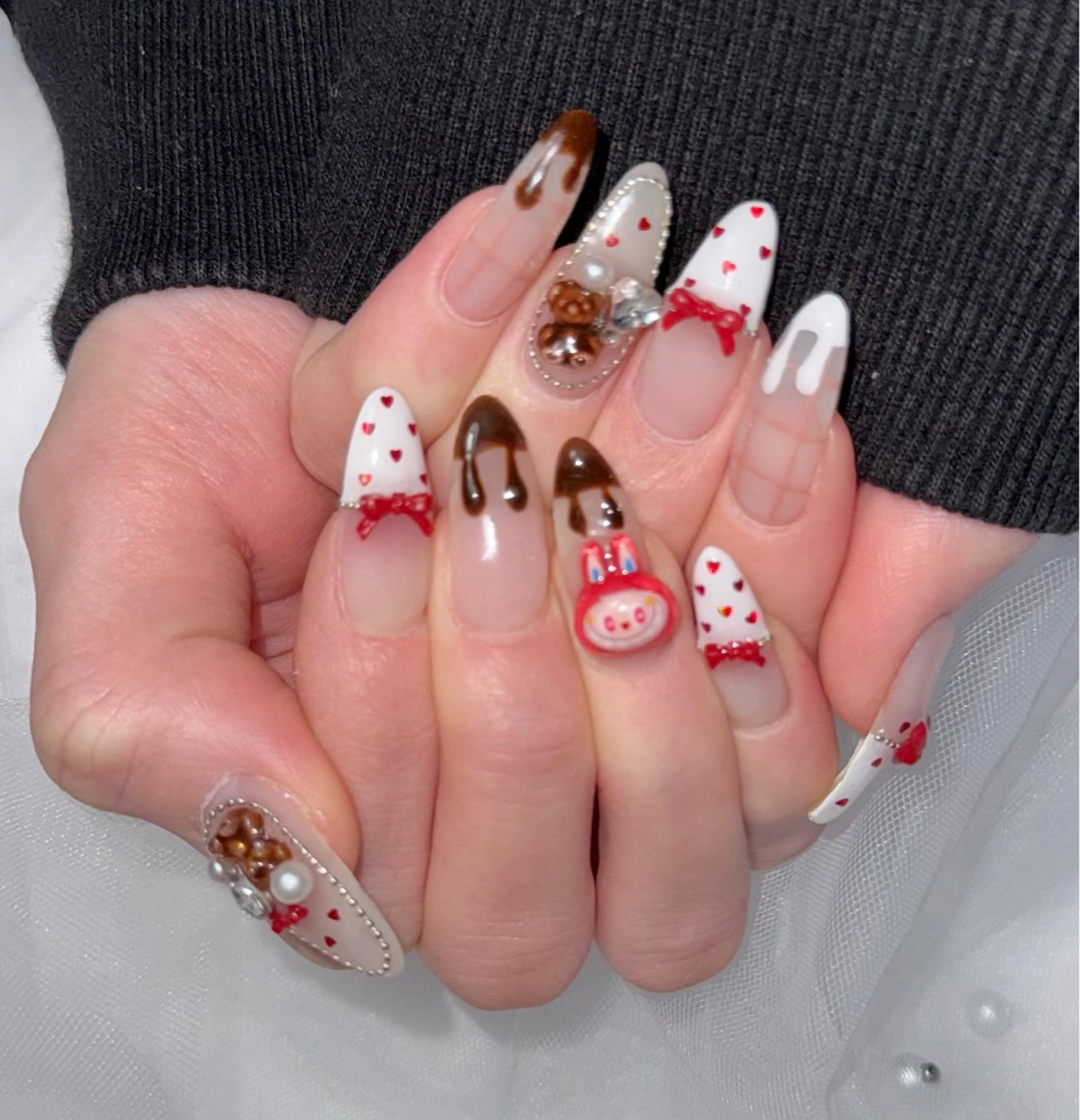 ネイル ハンドネイル lumiere karinのネイルデザイン