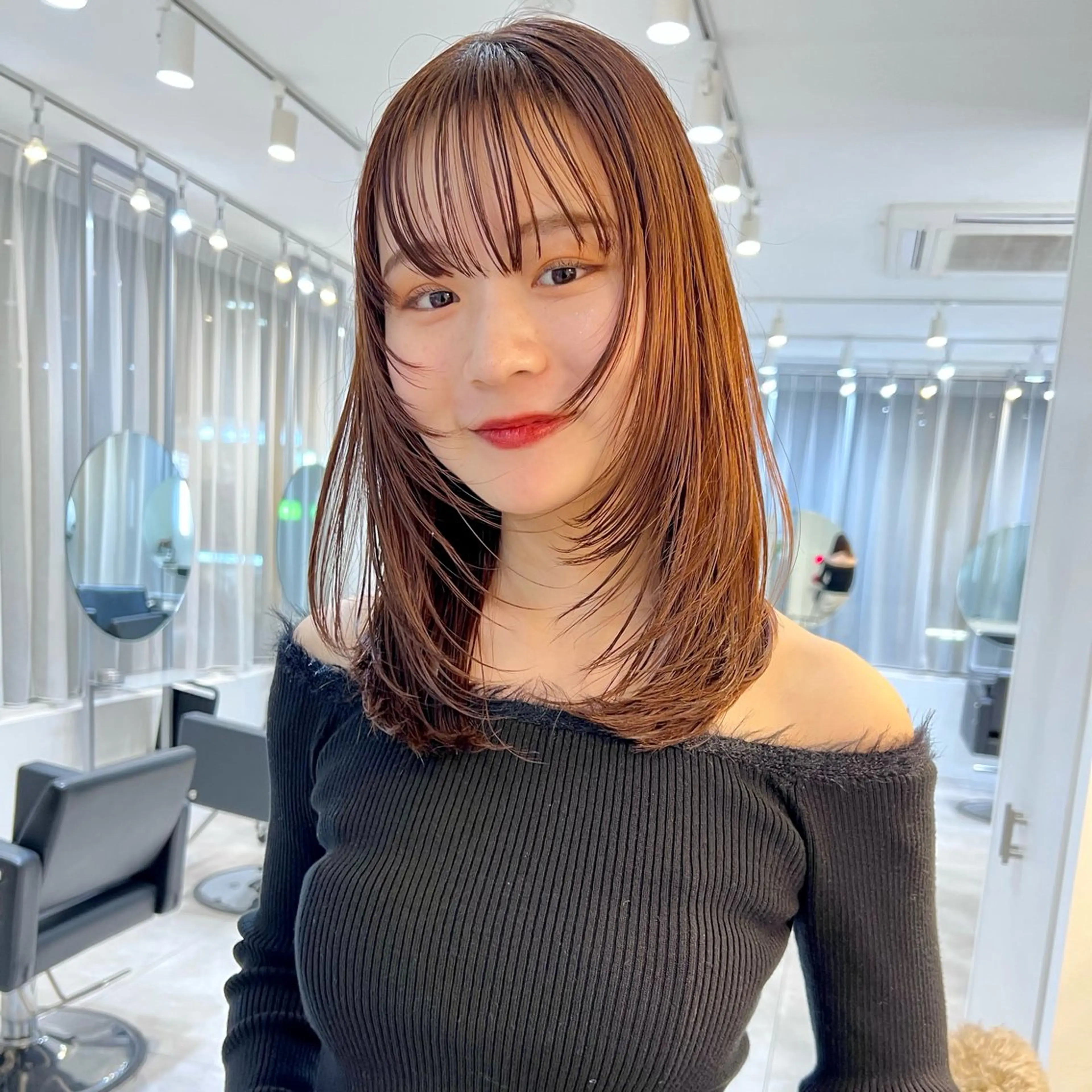 ミディアム MIKA / SOYON大宮2号店のヘアスタイル