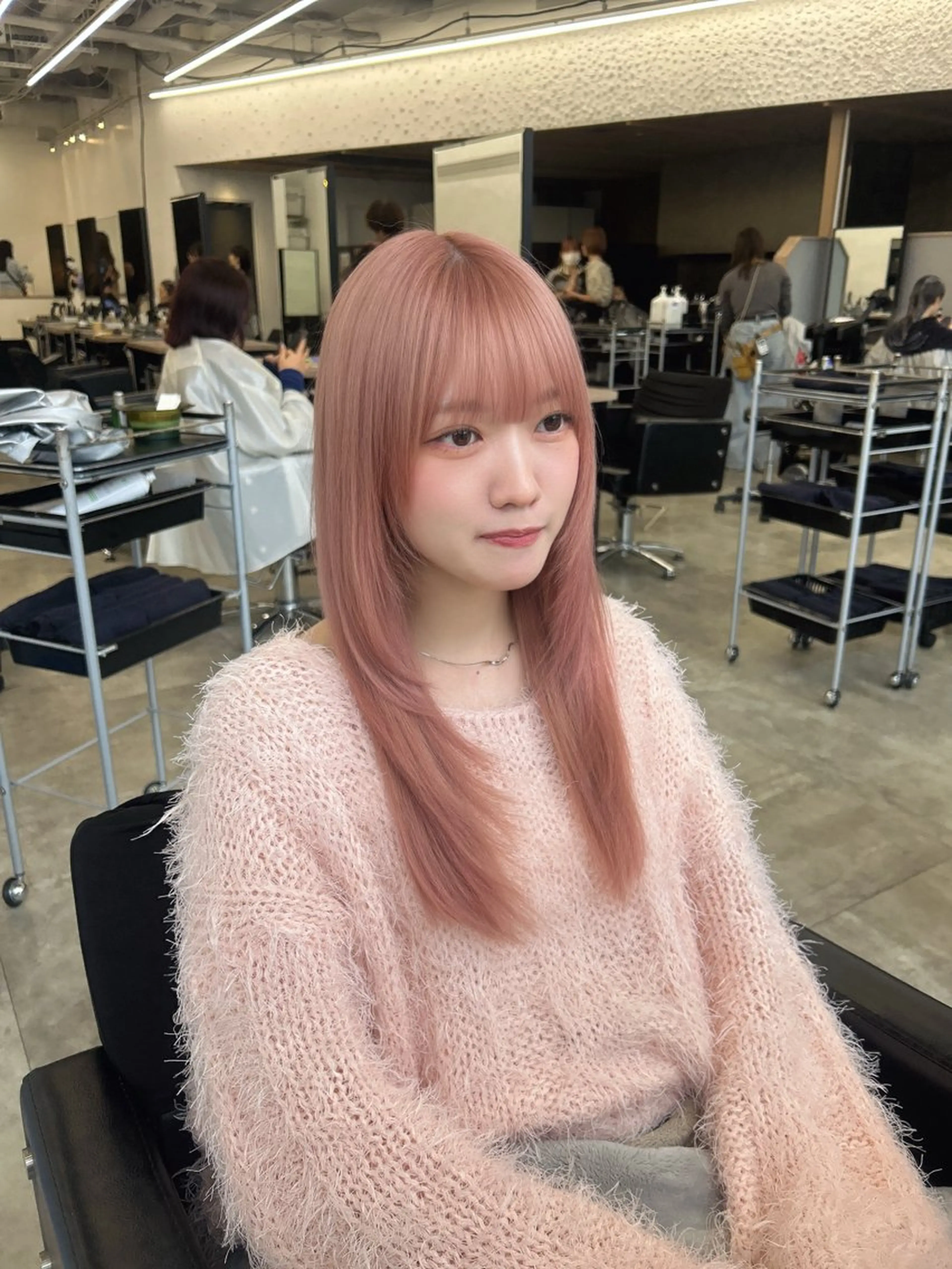 ロング カラー レイヤー/ボブ/透明 感カラー/佐藤奈由のヘアスタイル