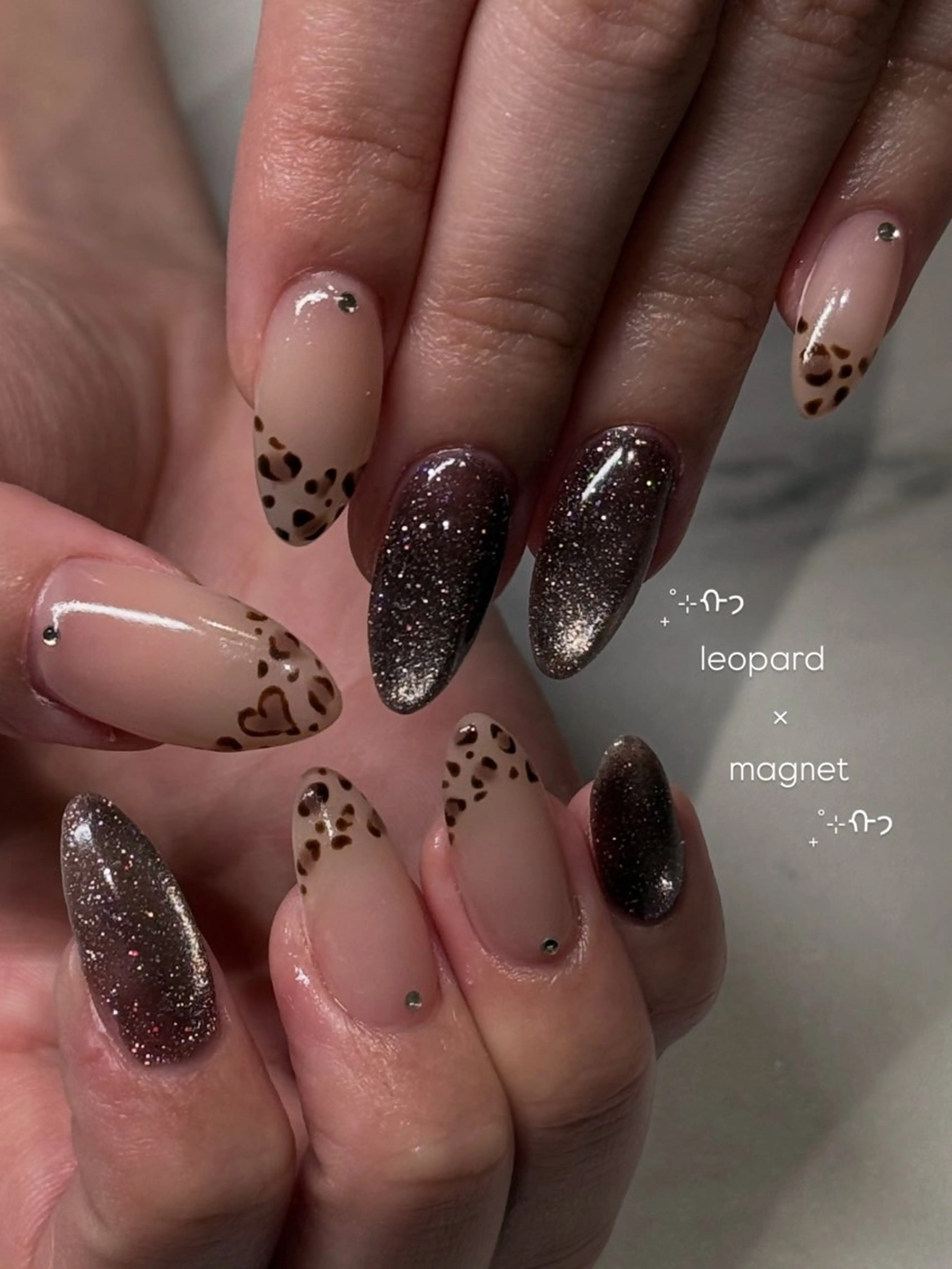 ネイル mikoto 🎀 韓国ネイルのネイルデザイン