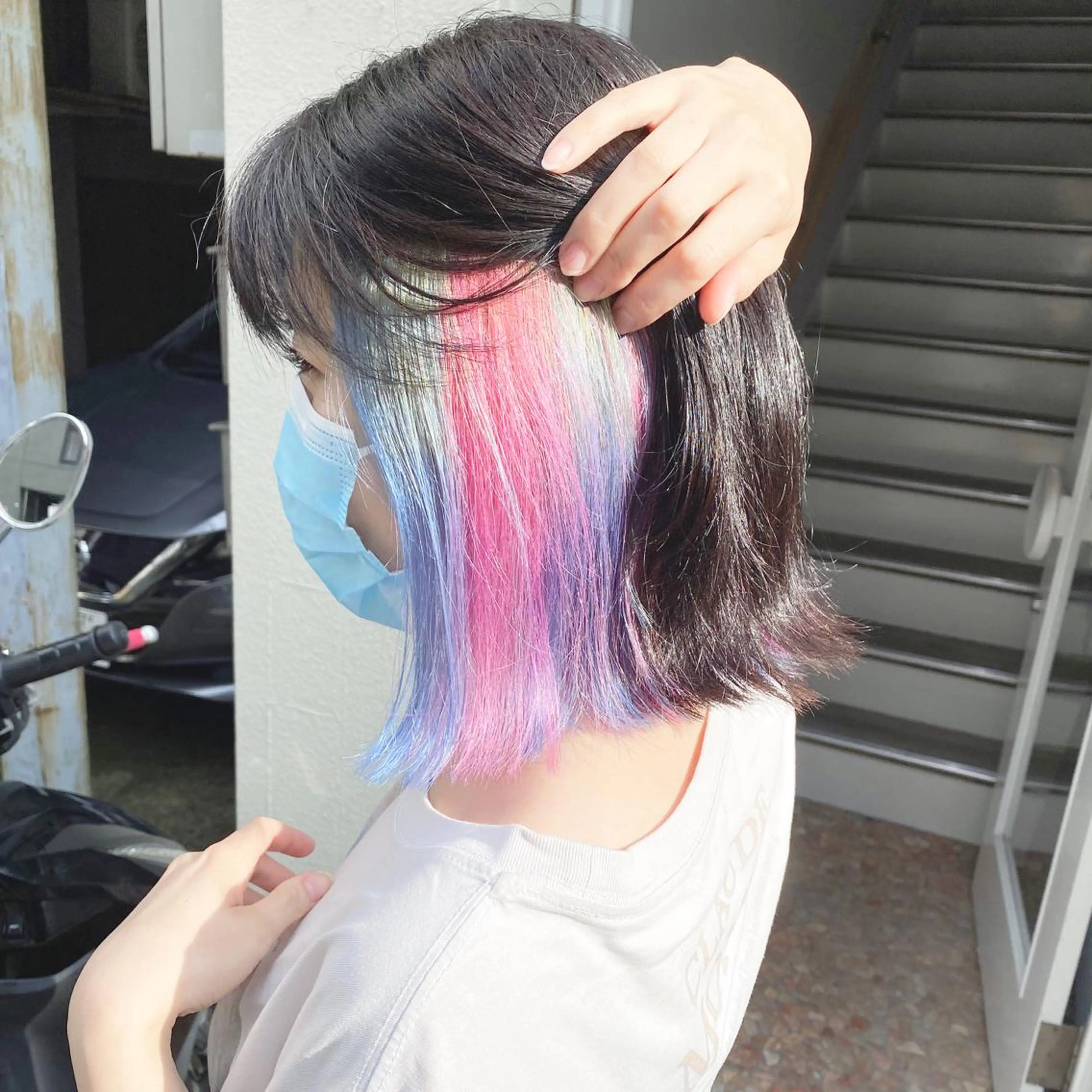 ショート カラー Via officialのヘアスタイル