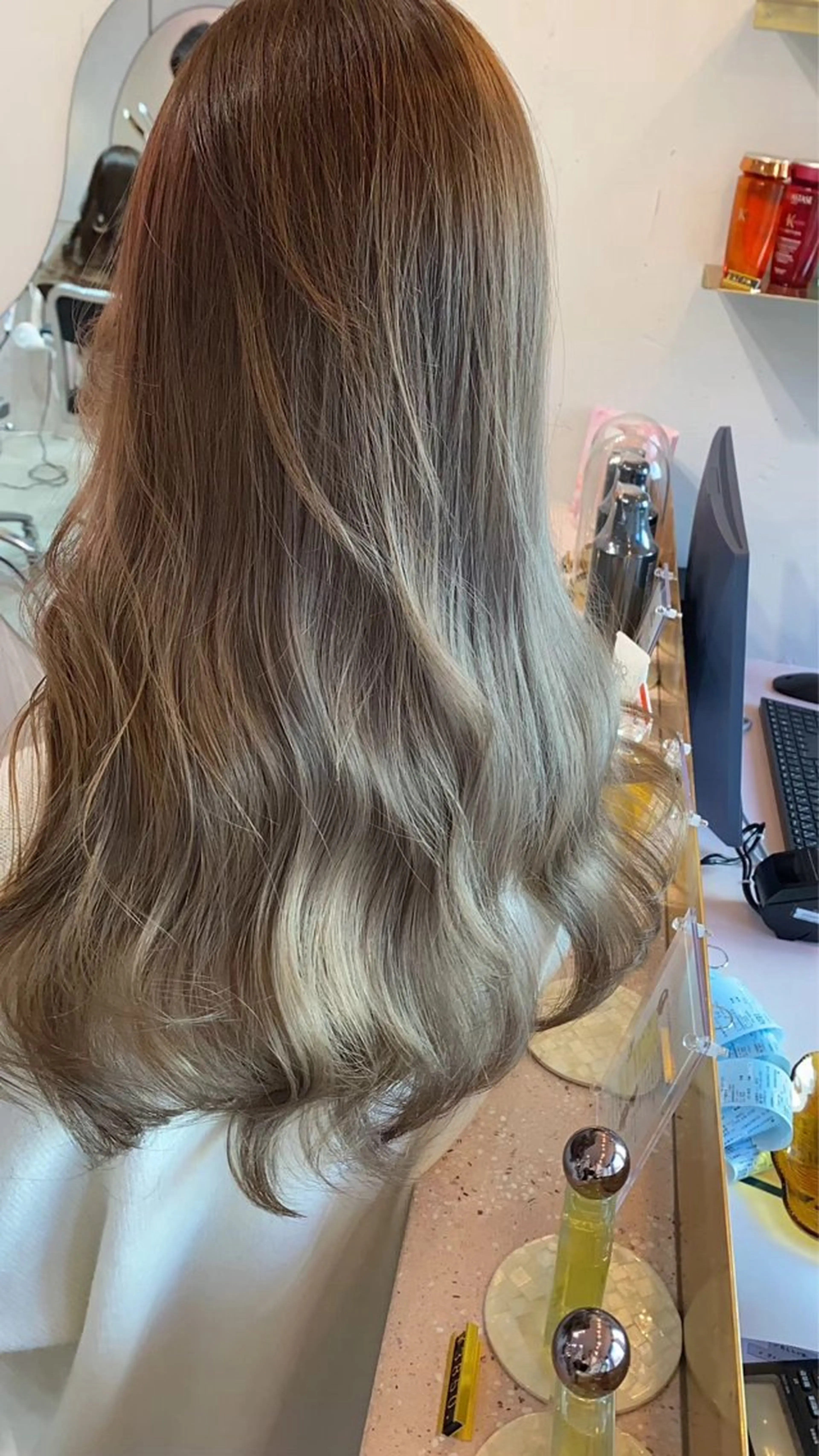 ロング カット ヘアカラー トリートメント 新宿/韓国レイヤー/ 顔周りカット松本美晴のヘアスタイル