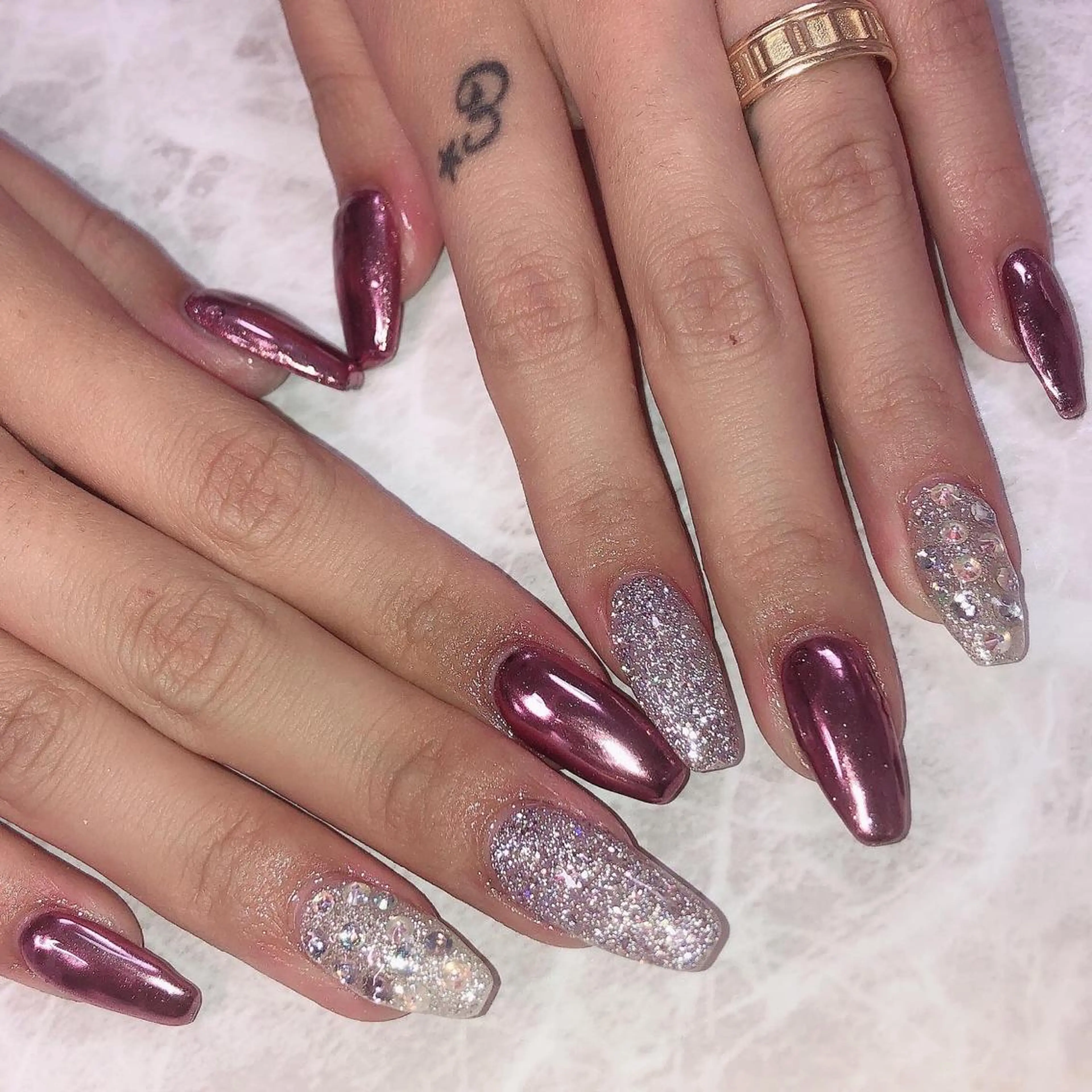 ネイル L'ea  Rose レア・ローズのネイルデザイン