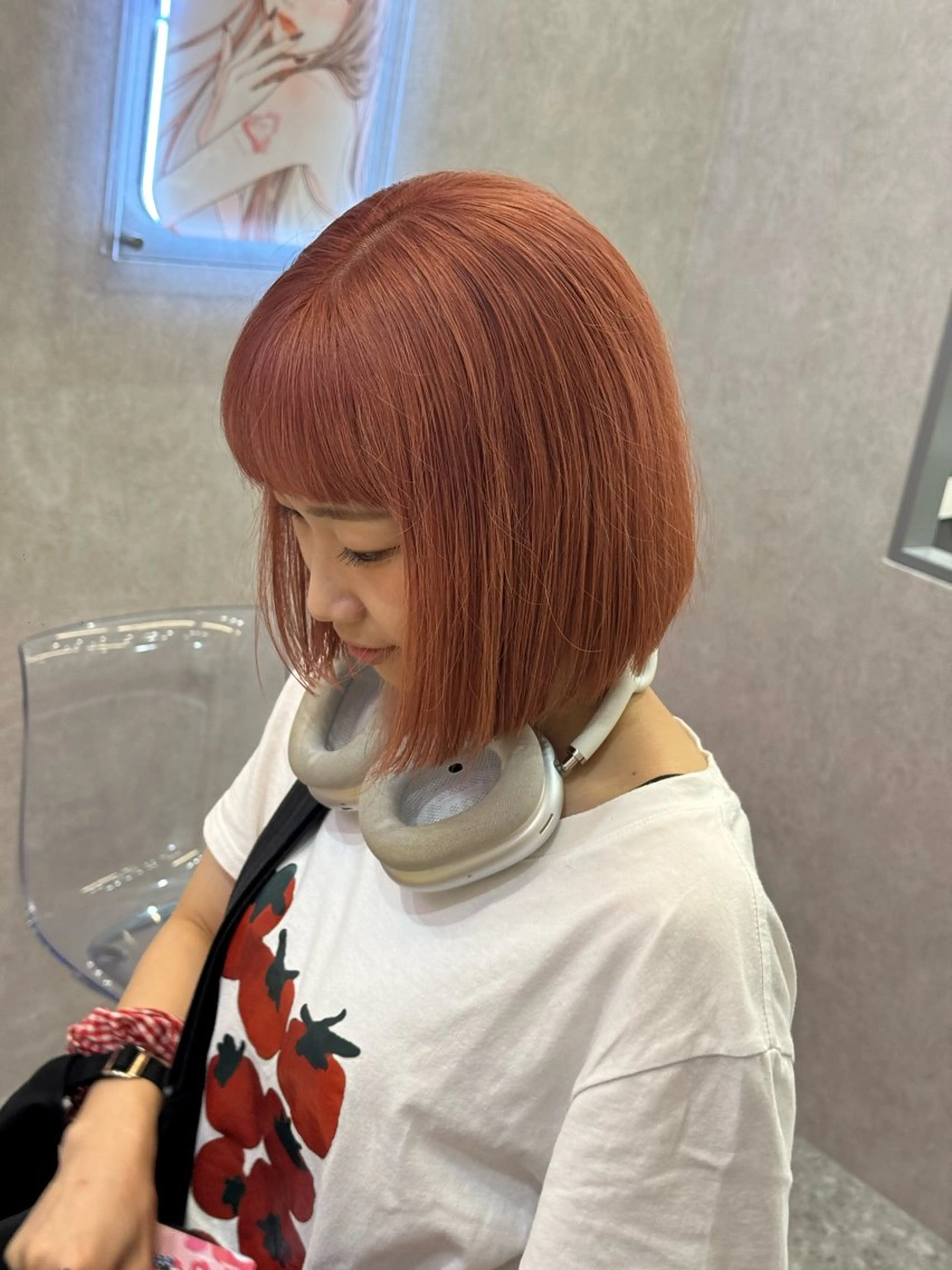 ミディアム karin ボブハイトーンのヘアスタイル