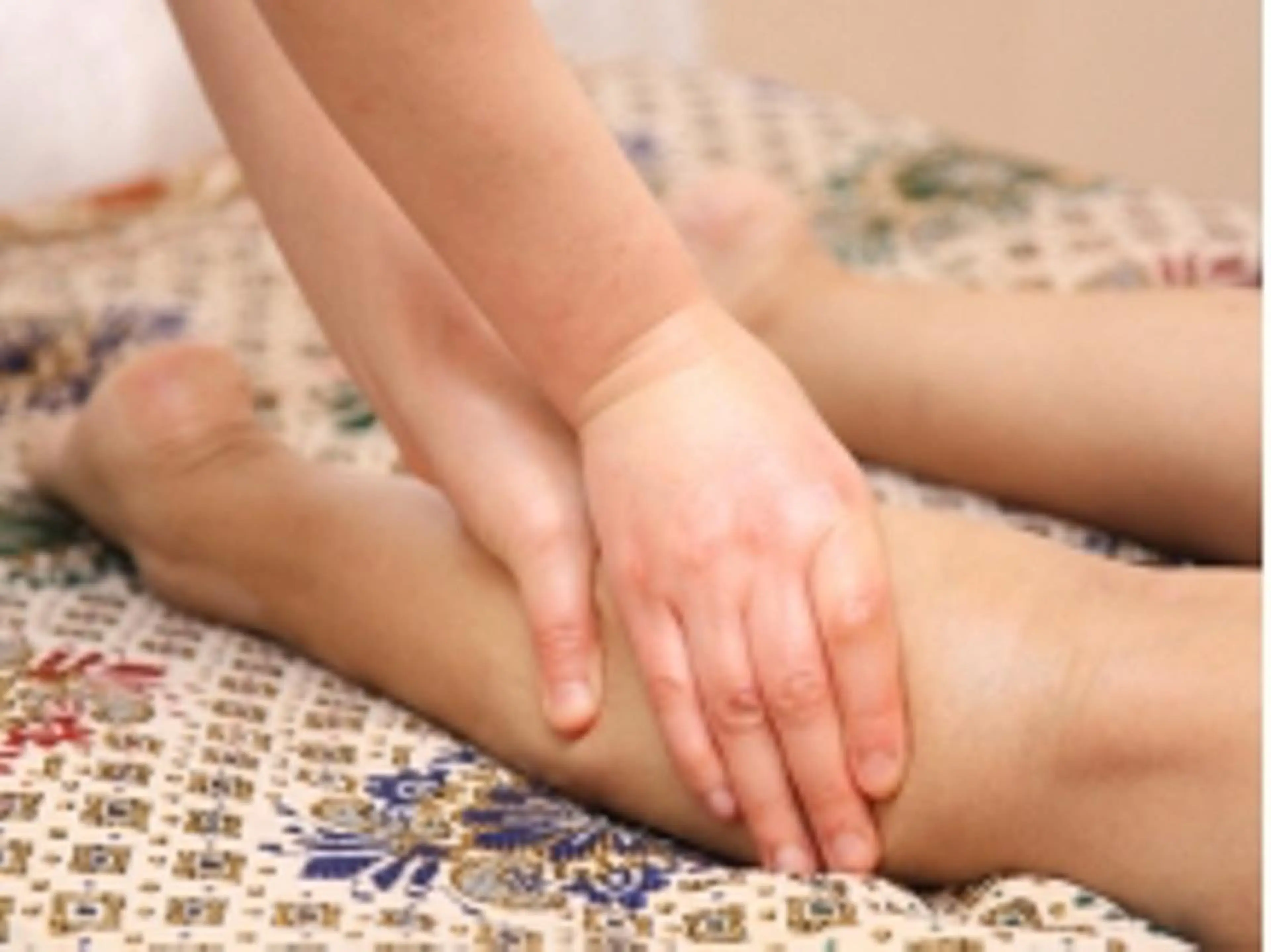 指圧(30分)+アロマ全身マッサージ+お腹+頭(90分)の写真