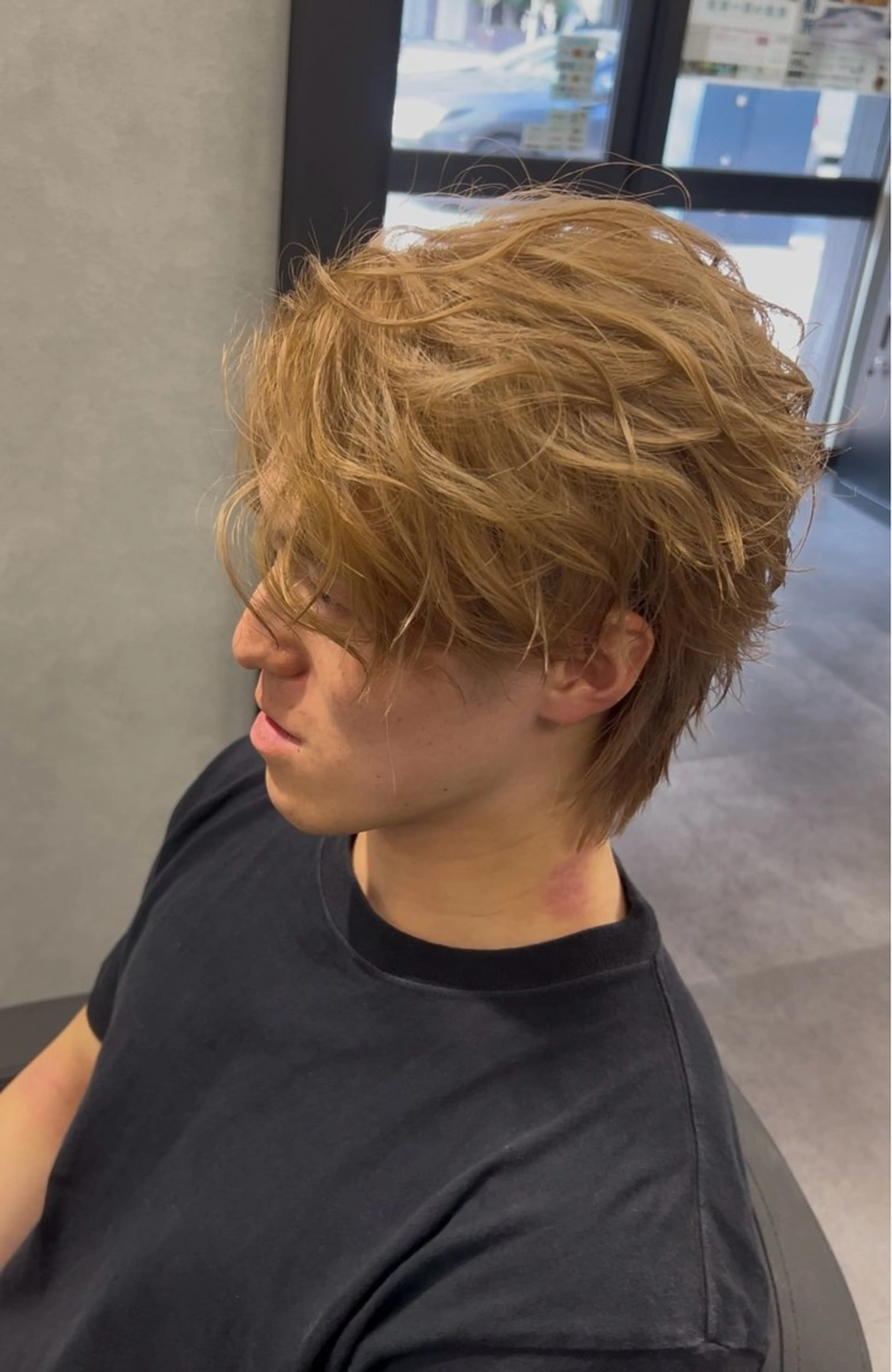 ミディアム カラー ベージュカラー ブロンド ブロンドベージュ 外国人風カラー ヘアカラー 【メンズ特化】玉貞 健太のヘアスタイル