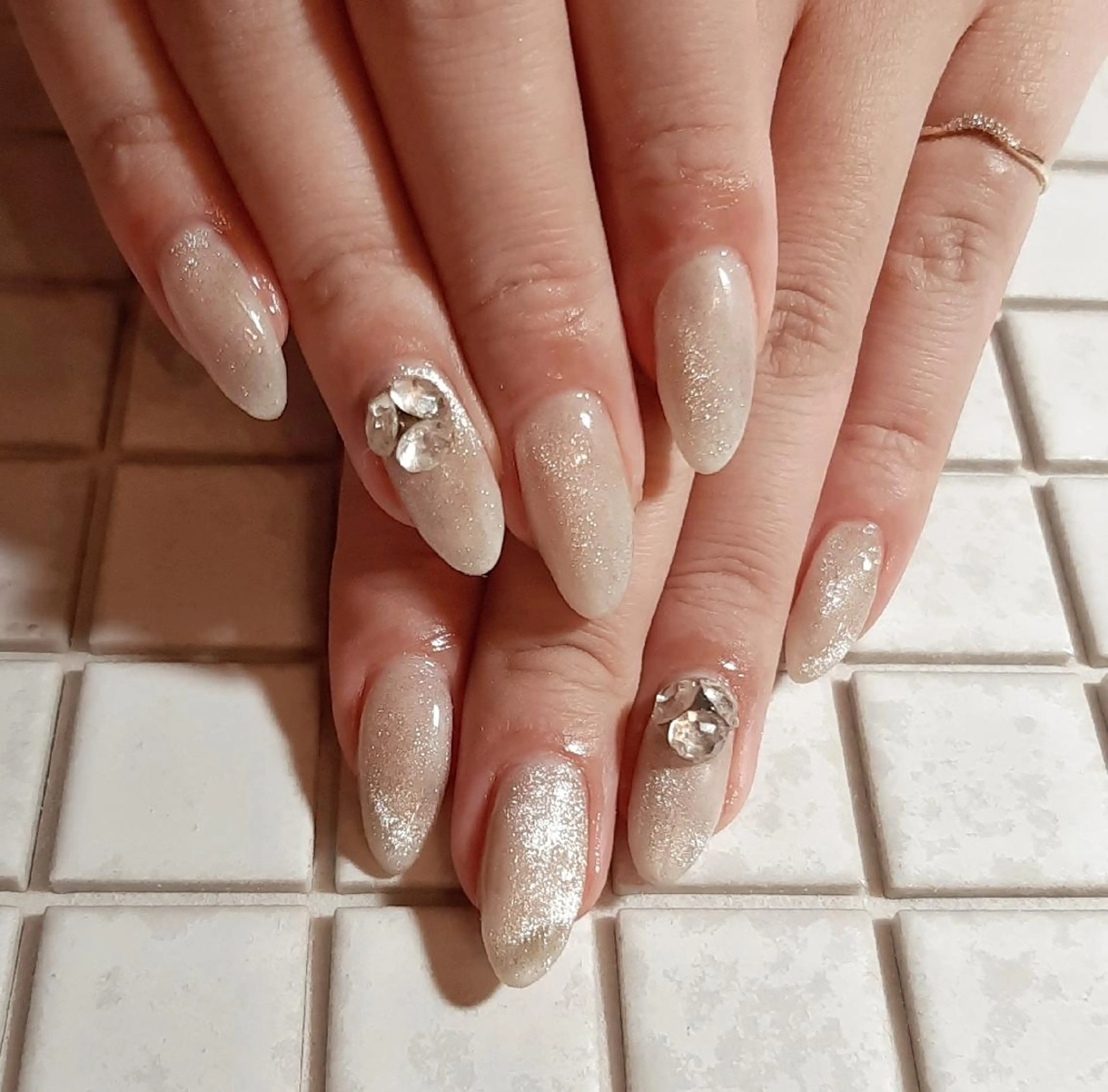 ネイル キラキラネイル マグネットネイル ハンドネイル private salon mieのネイルデザイン