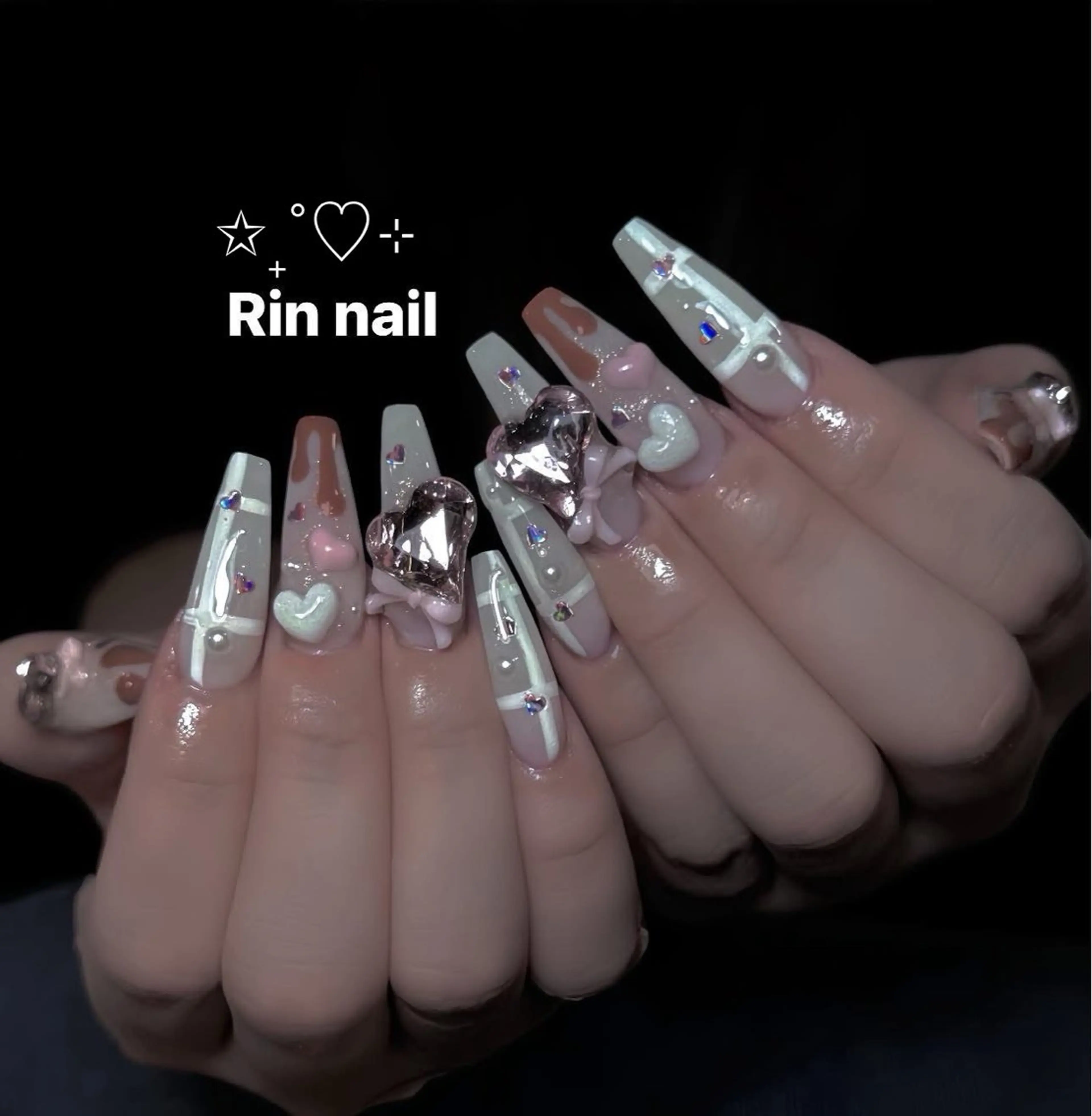 ネイル アートネイル ジェルネイル ロングネイル ニュアンスネイル スカルプネイル ハンドネイル Rin Nail 新大久保店のネイルデザイン