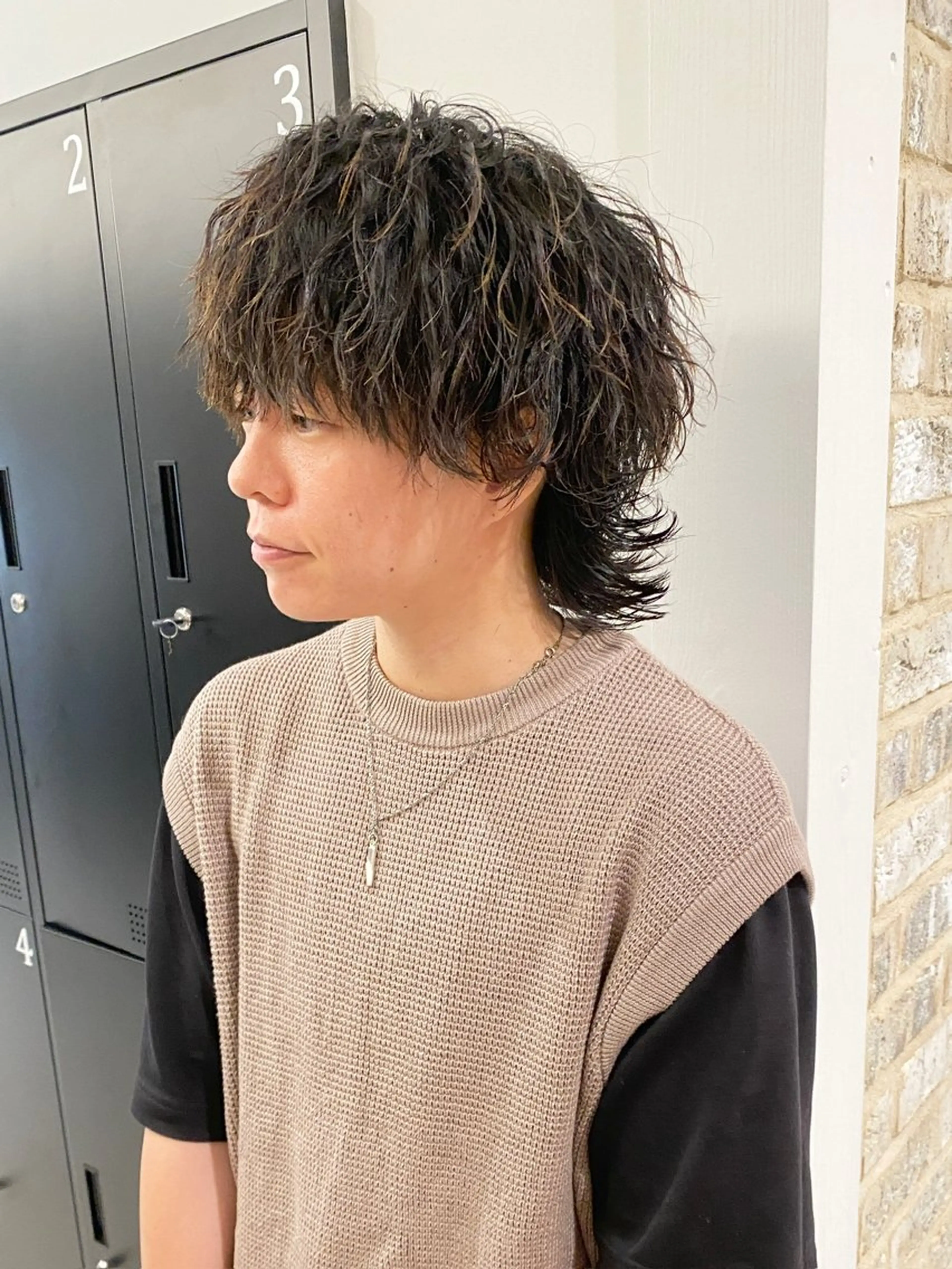 ミディアム パーマ メンズ ミディアムパーマ マッシュウルフ マッシュ メンズパーマ ツイストスパイラルパーマ ボブ/レイヤー/ メンズ/池澤慎人のヘアスタイル