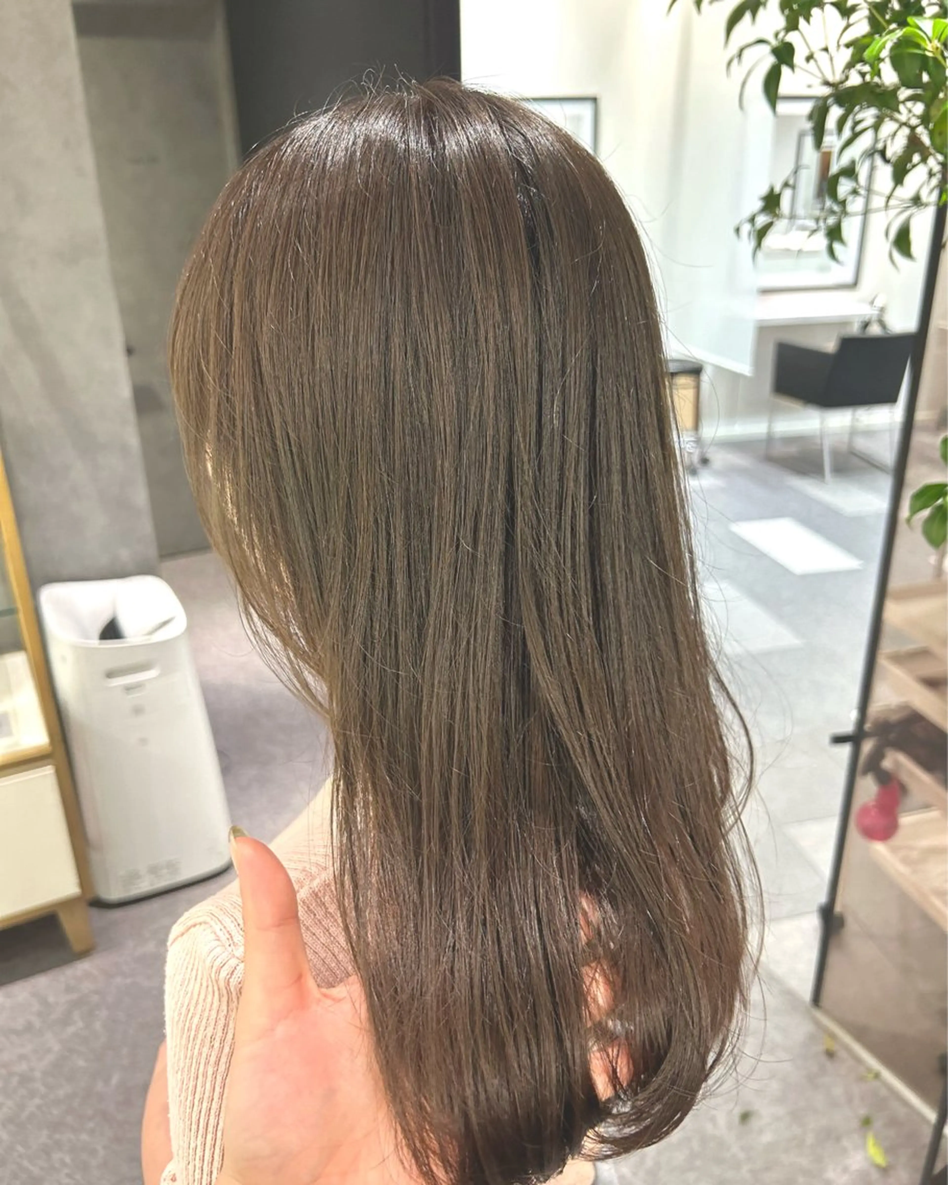 ミディアム ボブ くびれヘア 髪質改善 韓国風ヘア レイヤーカット 美髪矯正/ 伊藤 更のヘアスタイル