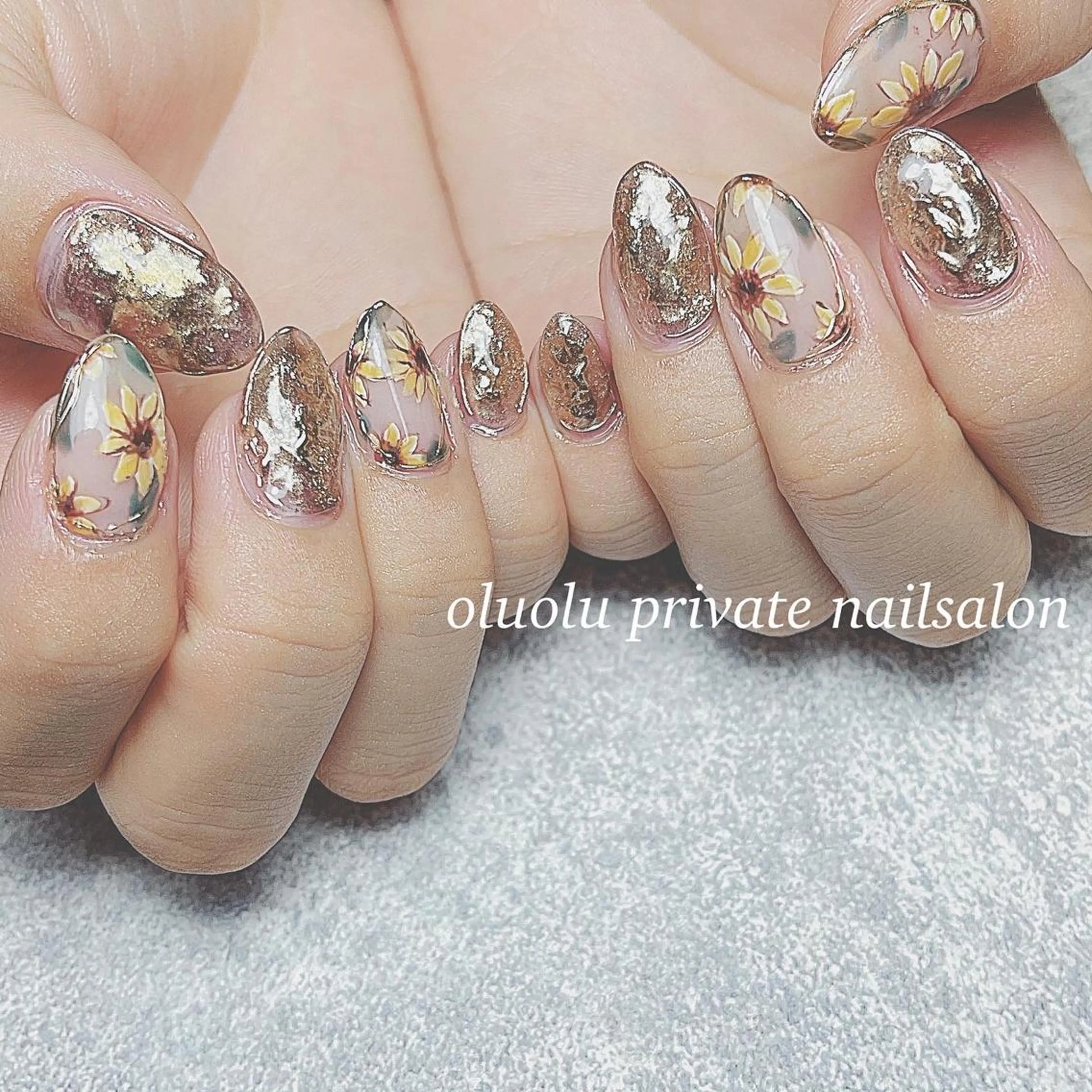 ネイル アートネイル フラワーネイル フットネイル ジェルネイル ミラーネイル ハンドネイル 大村 紬華のネイルデザイン