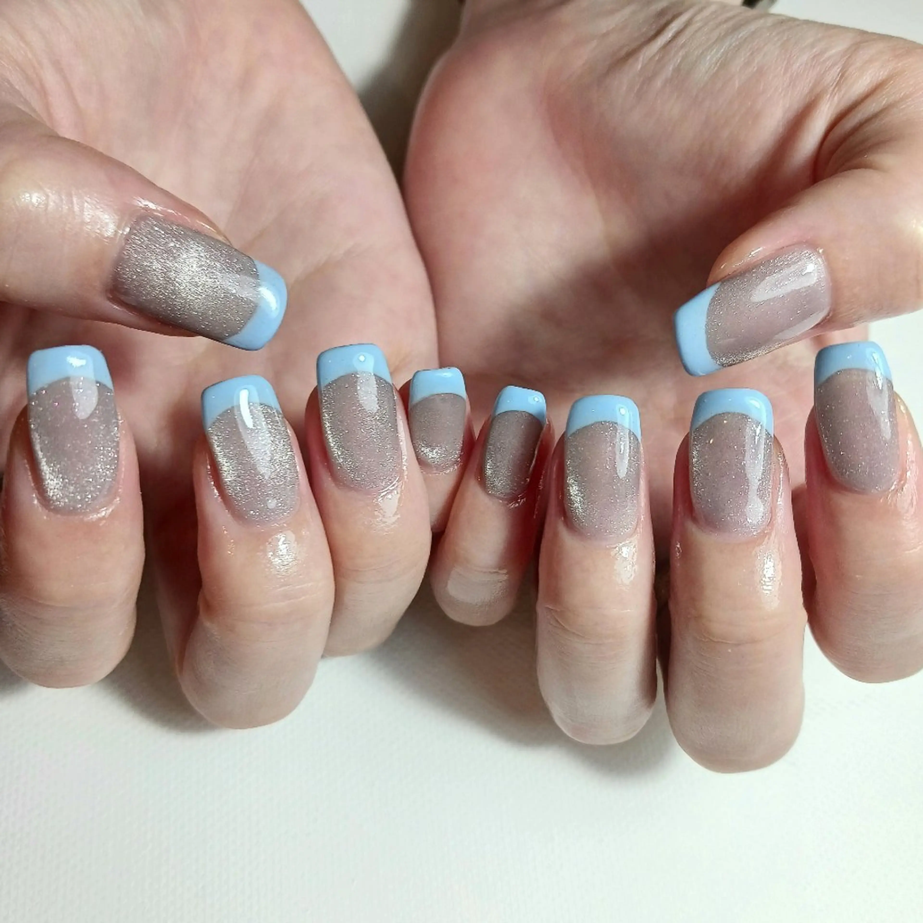 【フレンチ】ドライケア込み/マグネットなども◎/シンプルネイルの写真