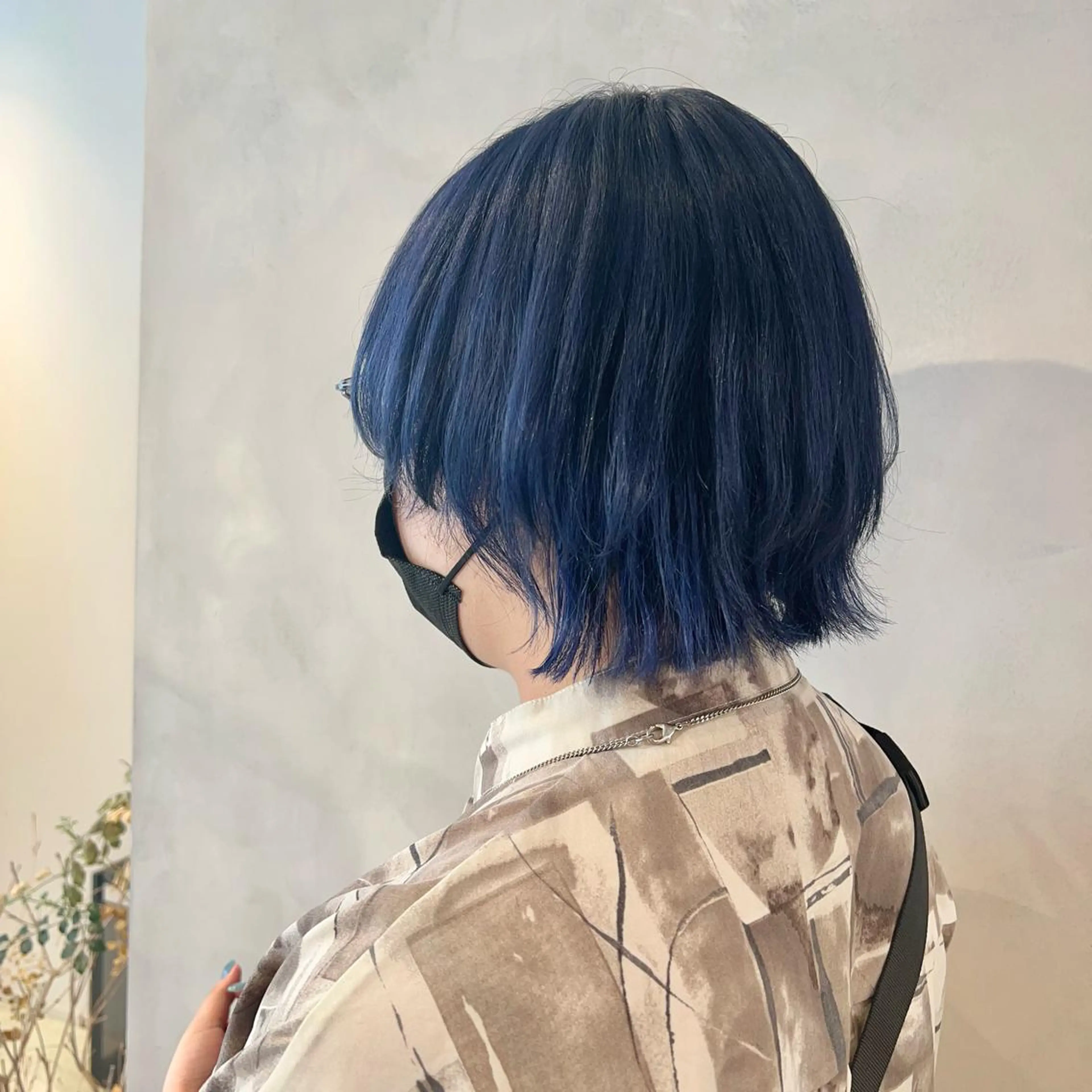 ショート カラー 🤍髪質改善➕透明感 カラー🤍川上葵のヘアスタイル