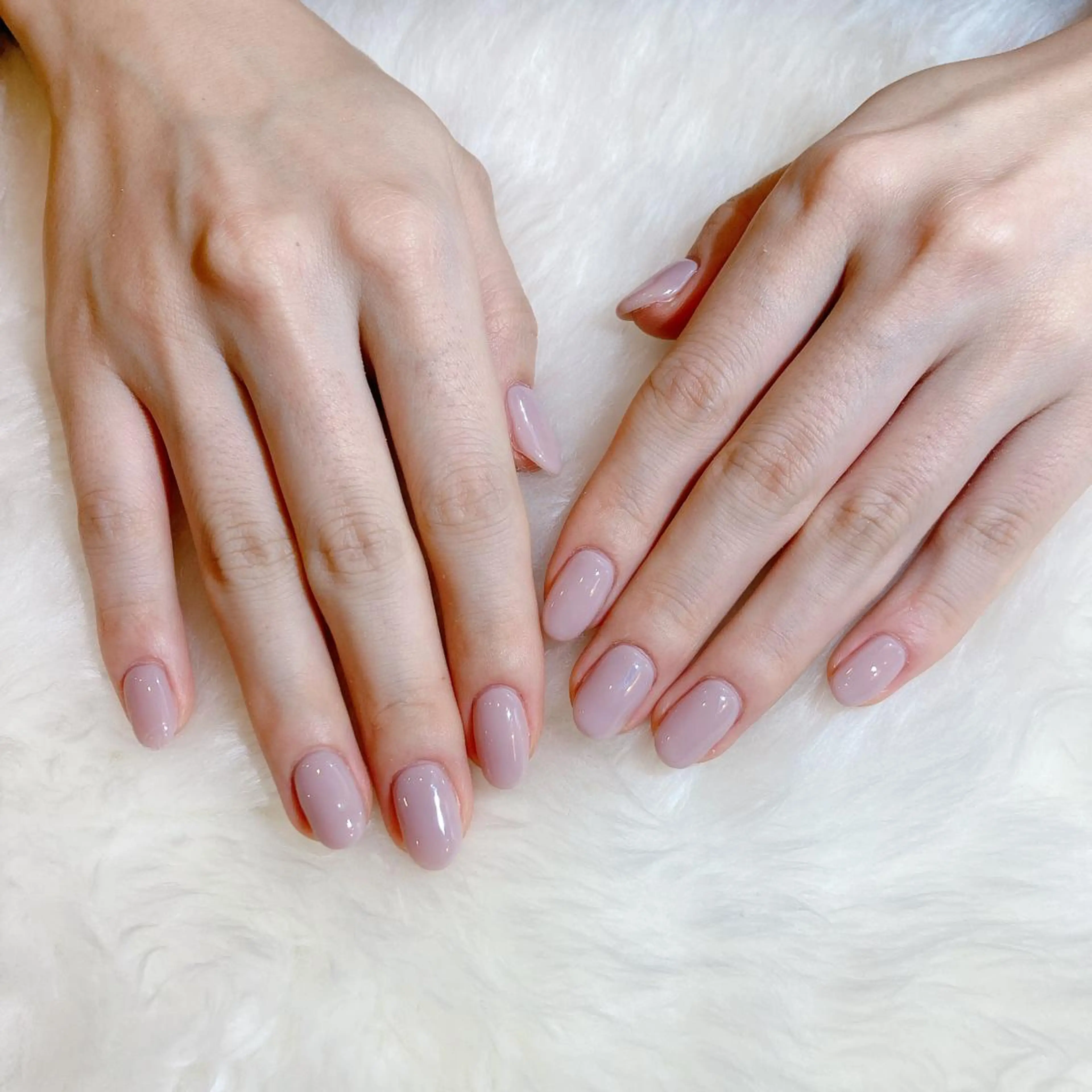 ネイル ワンカラーネイル ハンドネイル 根津 綾子のネイルデザイン