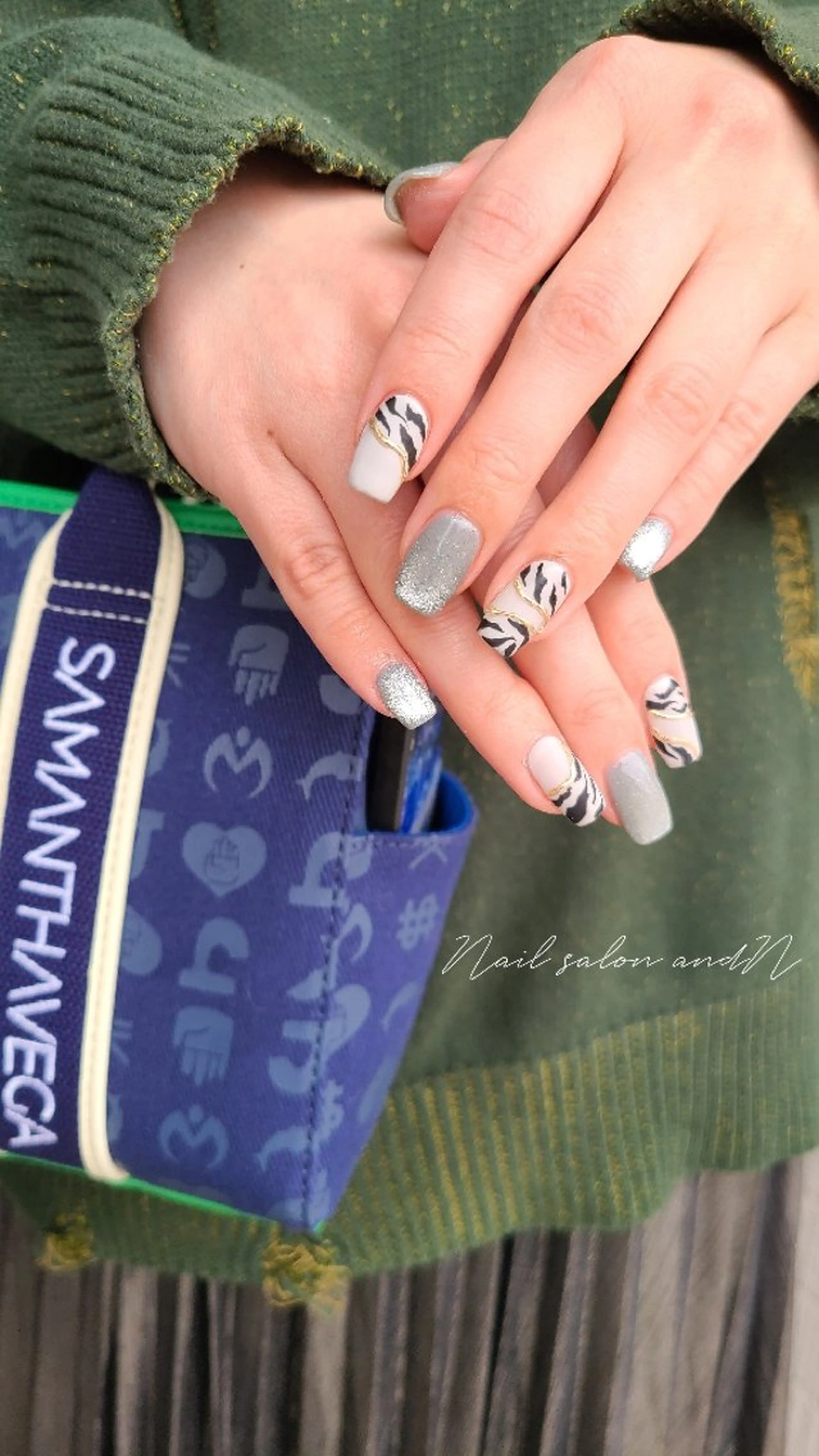 ネイル and Nのネイルデザイン