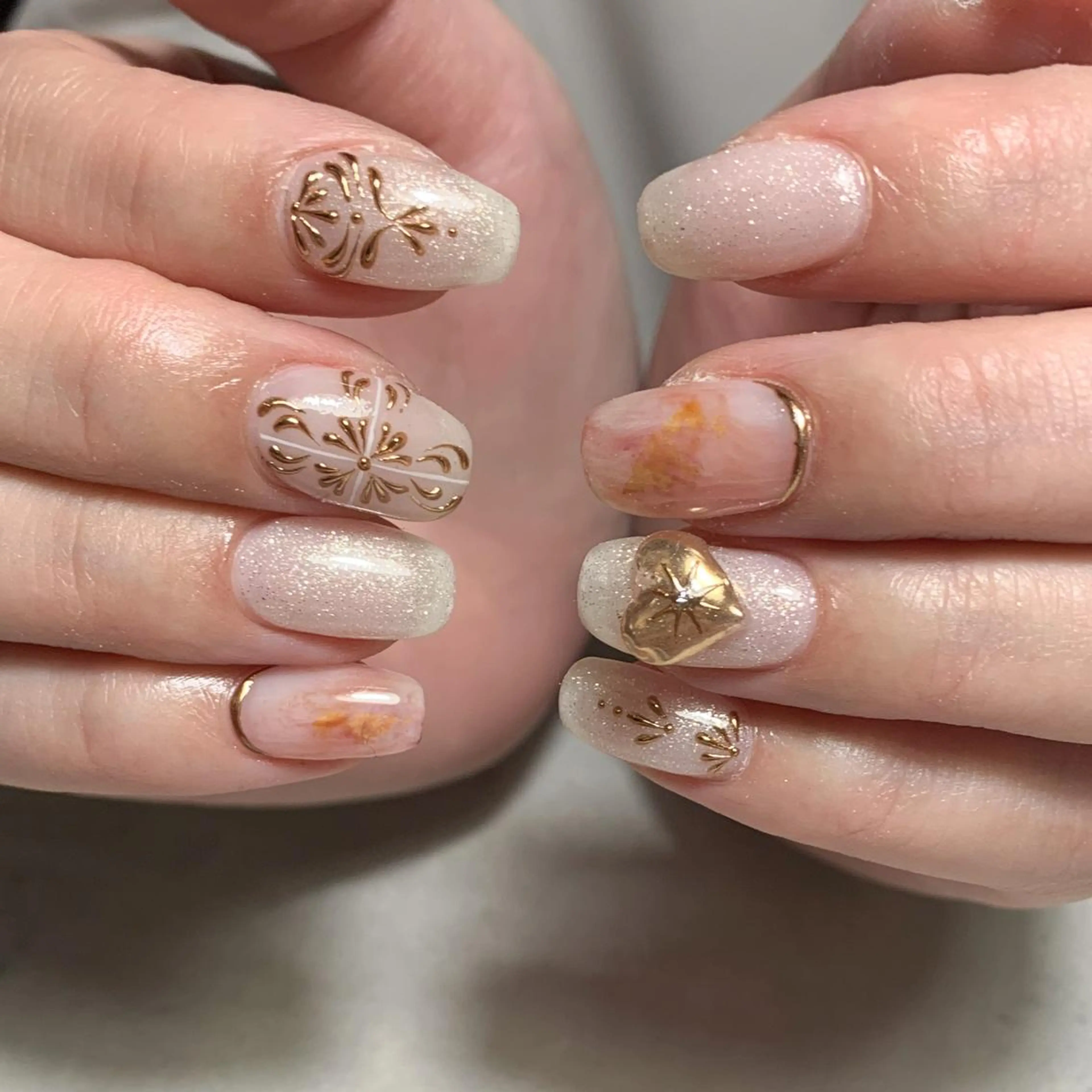 ネイル ハンドネイル atelier　FIORITURA所属・FIORITURA aiのネイルデザイン