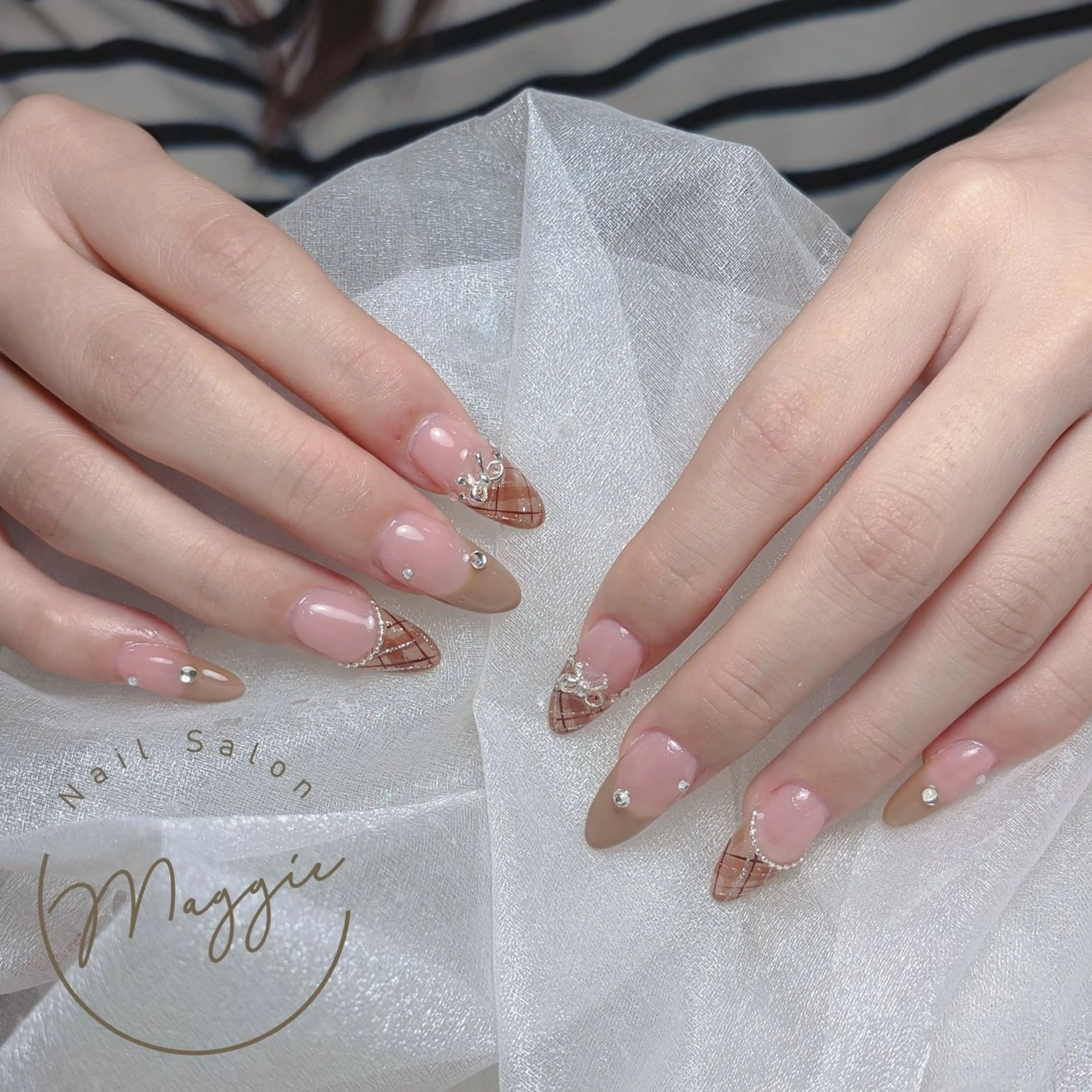 ネイル 持ち込み Maggie りな.(モデル募集のネイルデザイン