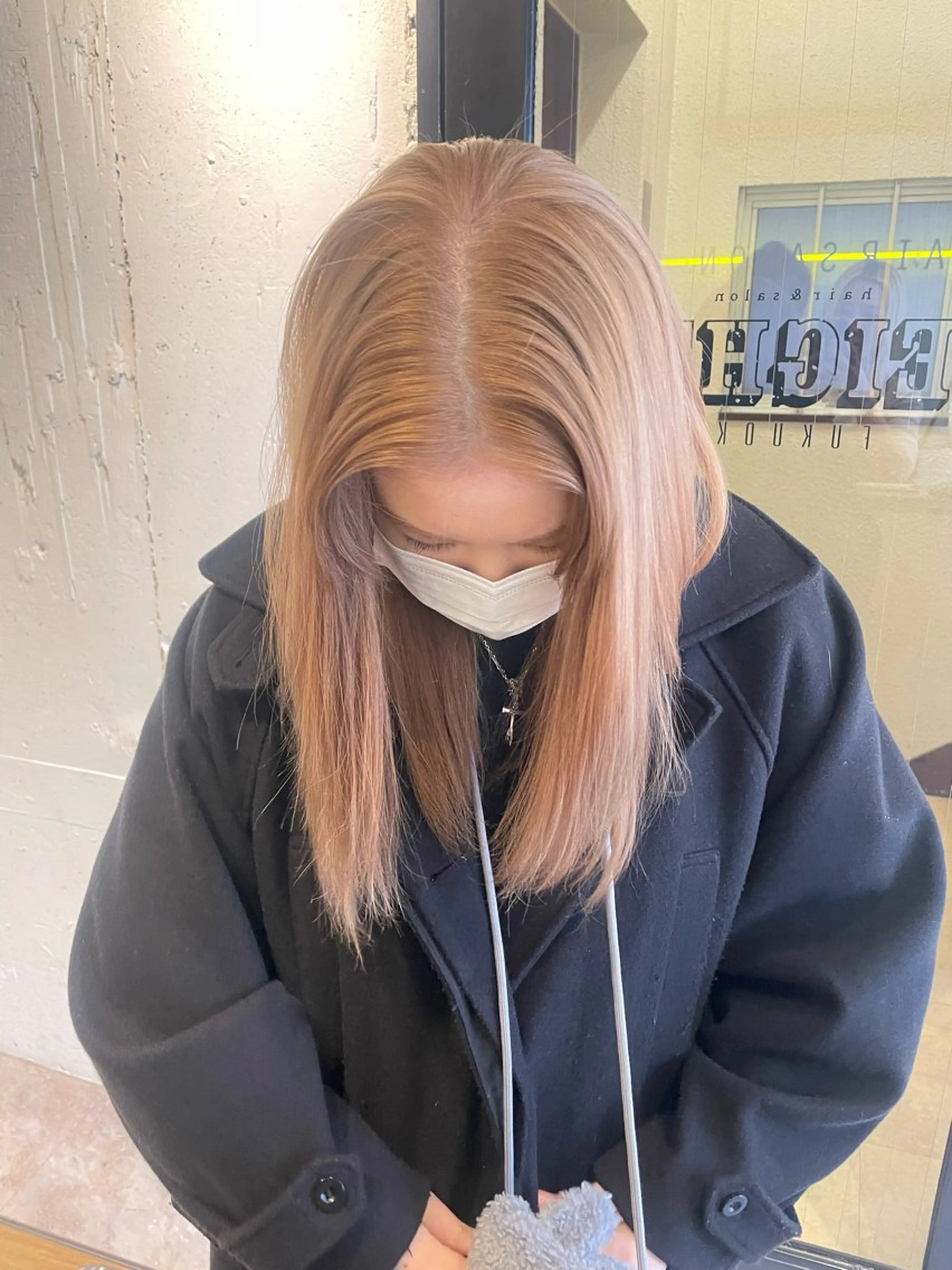 セミロング カラー ヘアカラー hisano / ハイトーン･透明感のヘアスタイル